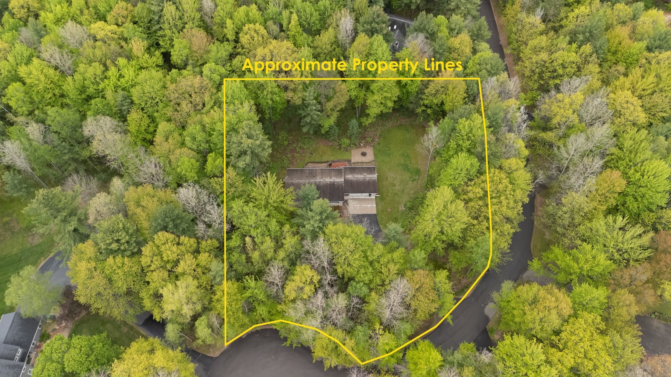 223135 BARBERRY COURT, Wausau, Wisconsin 54401, 3 Bedrooms Bedrooms, ,2 BathroomsBathrooms,Residential,For Sale,223135 BARBERRY COURT,22602328