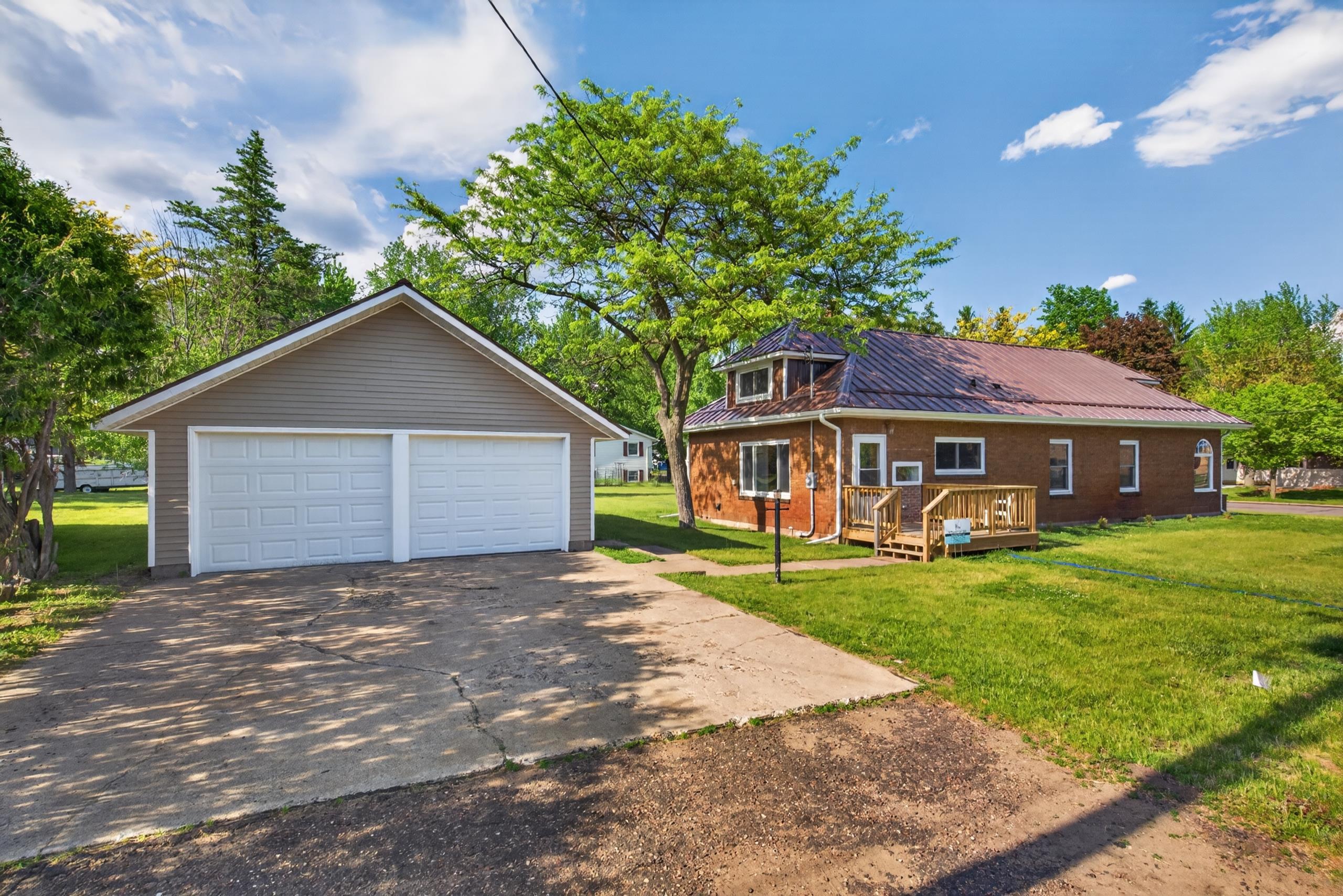 424 MAPLE STREET, Nekoosa, Wisconsin 54457, 3 Bedrooms Bedrooms, ,2 BathroomsBathrooms,Residential,For Sale,424 MAPLE STREET,22602331