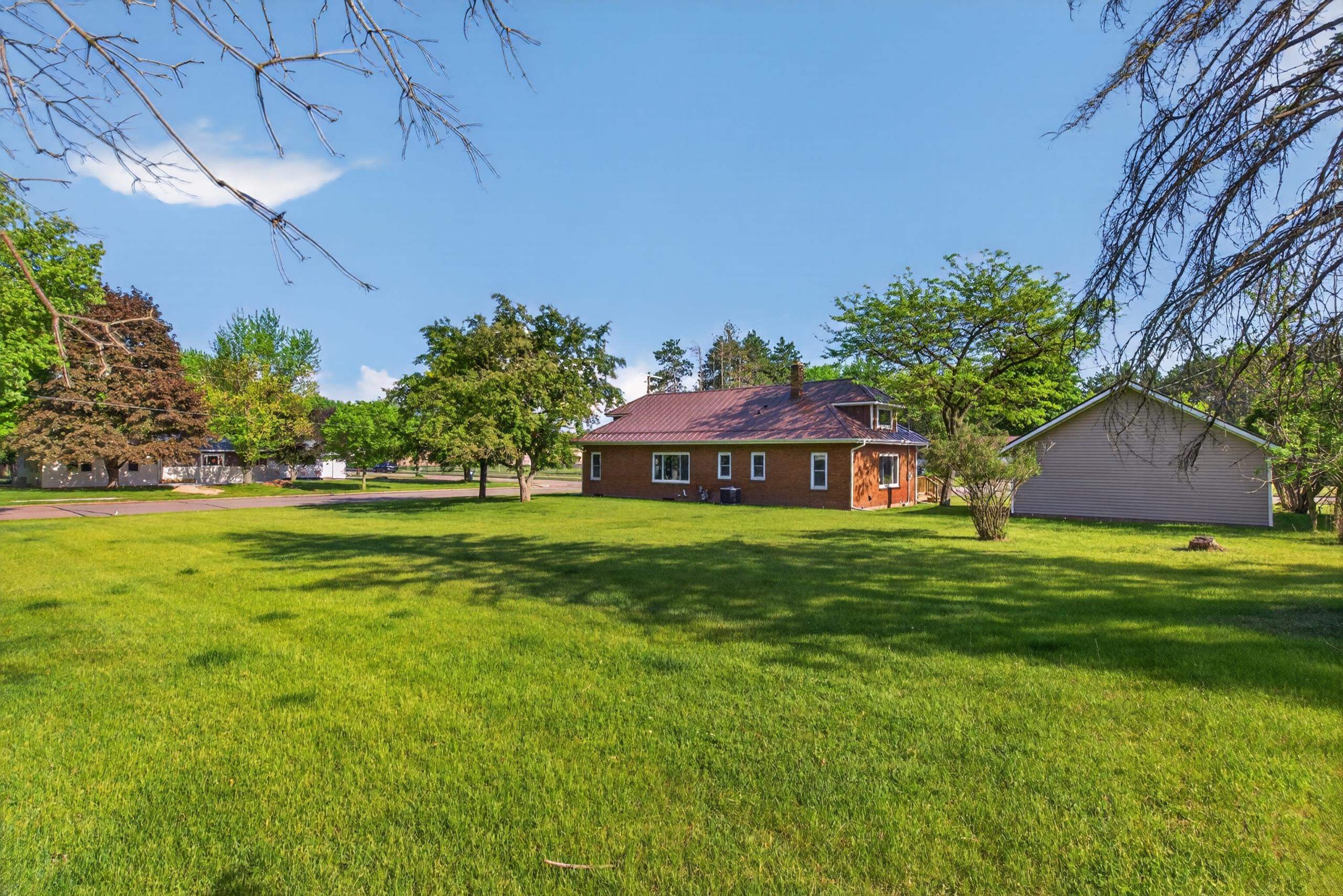 424 MAPLE STREET, Nekoosa, Wisconsin 54457, 3 Bedrooms Bedrooms, ,2 BathroomsBathrooms,Residential,For Sale,424 MAPLE STREET,22602331