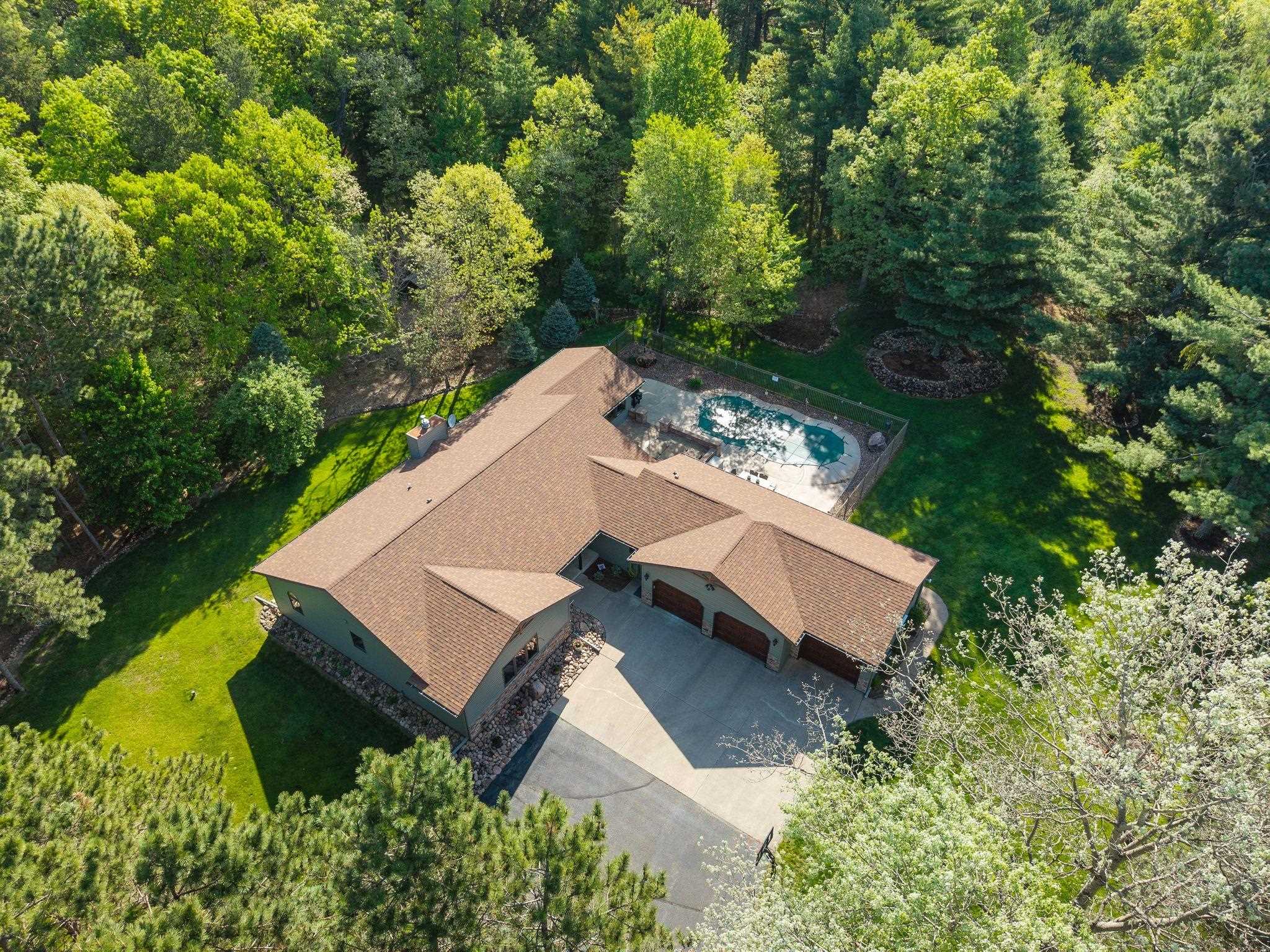 13359 HOLLYWOOD ROAD, Nekoosa, Wisconsin 54465, 4 Bedrooms Bedrooms, ,3 BathroomsBathrooms,Residential,For Sale,13359 HOLLYWOOD ROAD,22602333