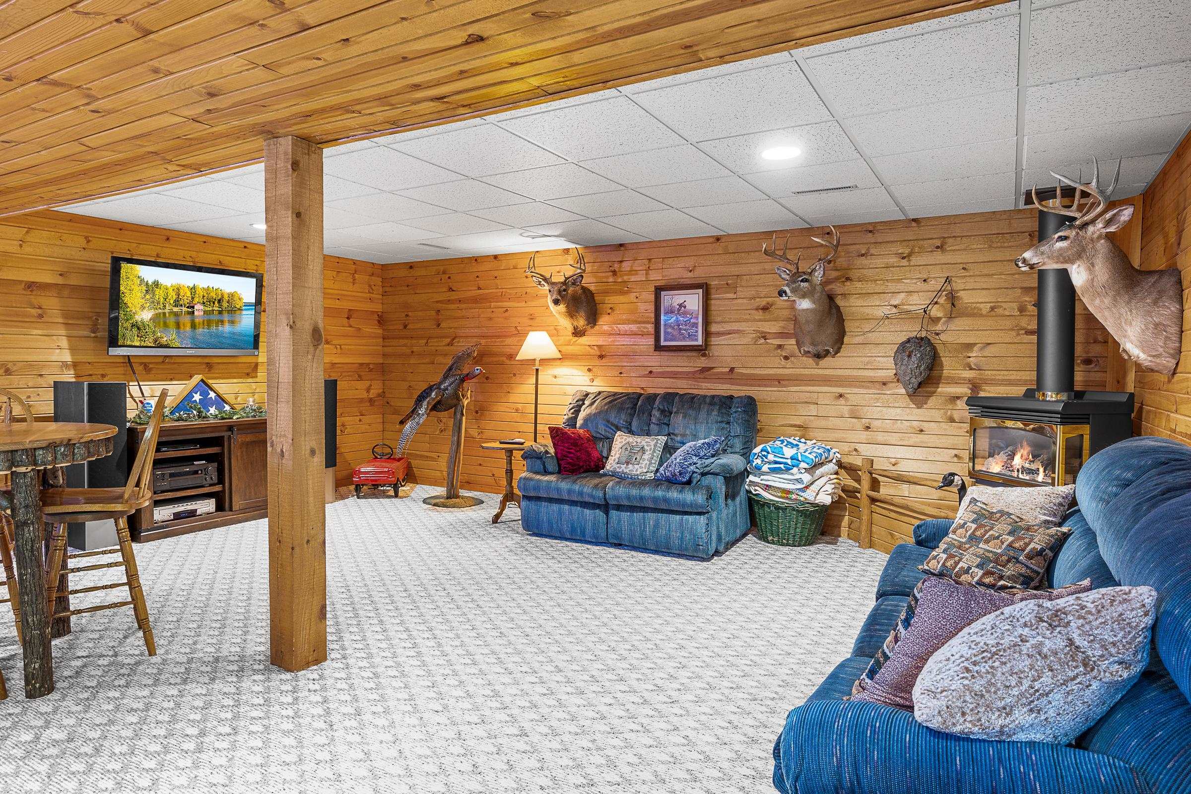 13359 HOLLYWOOD ROAD, Nekoosa, Wisconsin 54465, 4 Bedrooms Bedrooms, ,3 BathroomsBathrooms,Residential,For Sale,13359 HOLLYWOOD ROAD,22602333