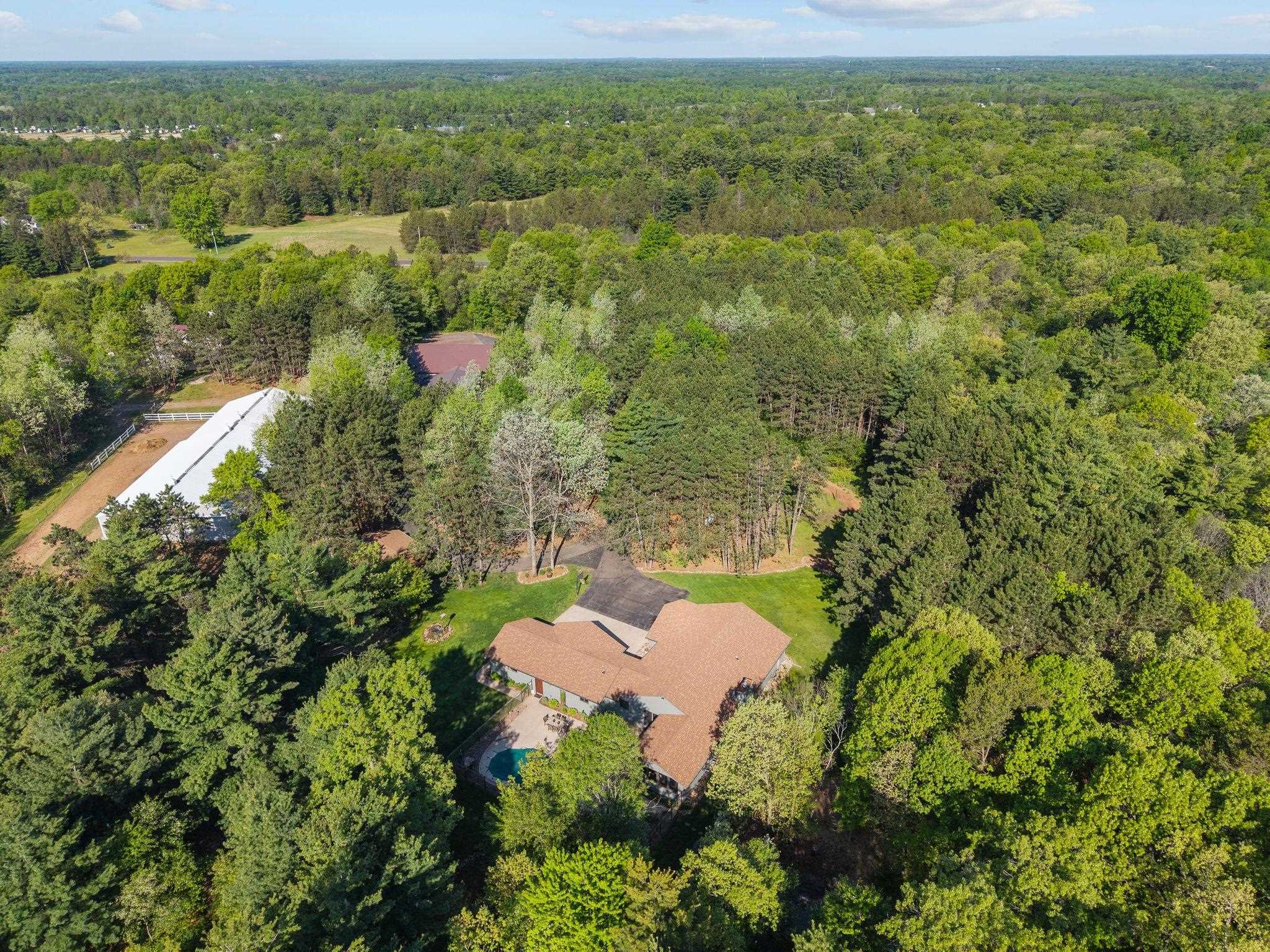 13359 HOLLYWOOD ROAD, Nekoosa, Wisconsin 54465, 4 Bedrooms Bedrooms, ,3 BathroomsBathrooms,Residential,For Sale,13359 HOLLYWOOD ROAD,22602333