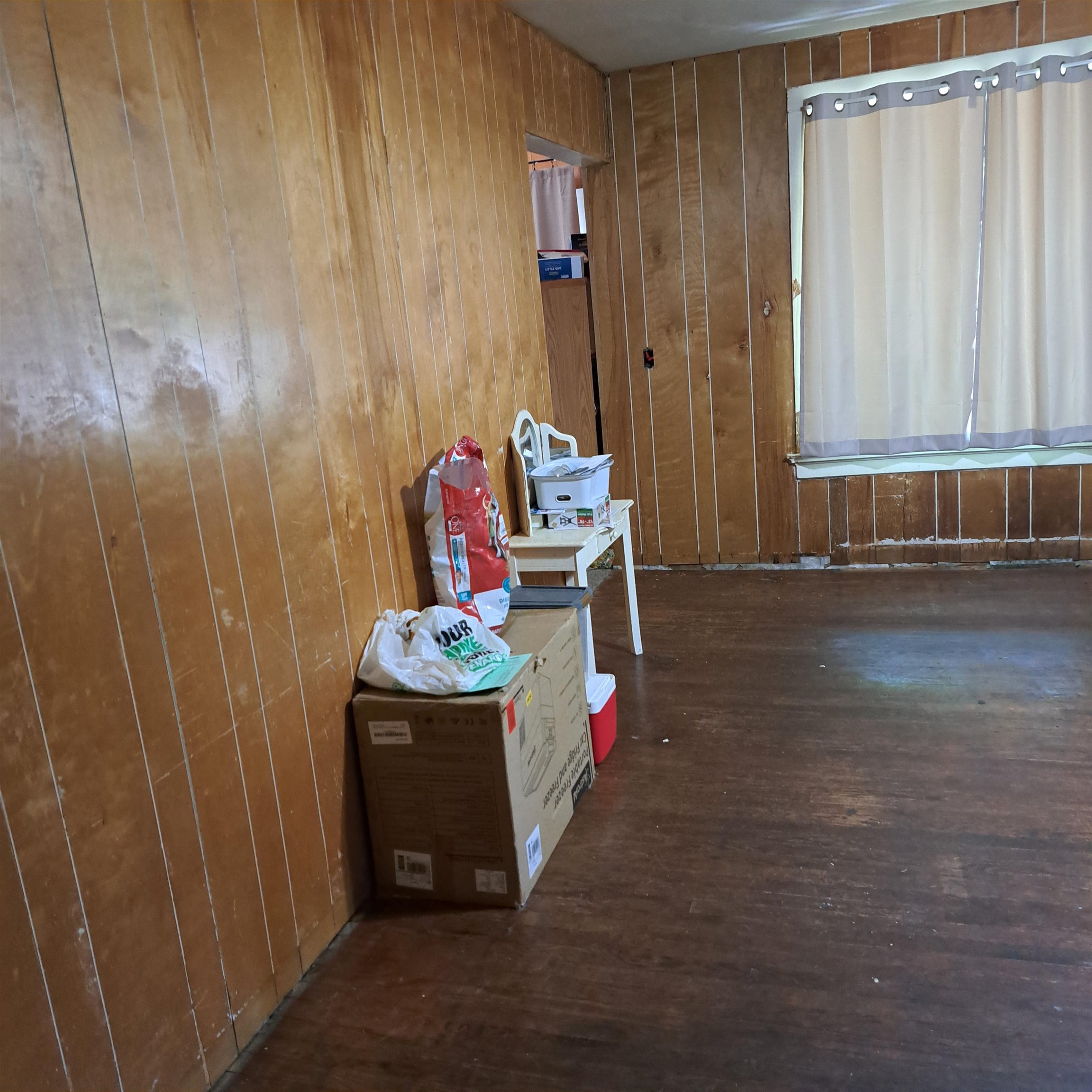 1903 WATER STREET, Stevens Point, Wisconsin 54481, 2 Bedrooms Bedrooms, 4 Rooms Rooms,1 BathroomBathrooms,Multi-family,For Sale,1903 WATER STREET,22602335