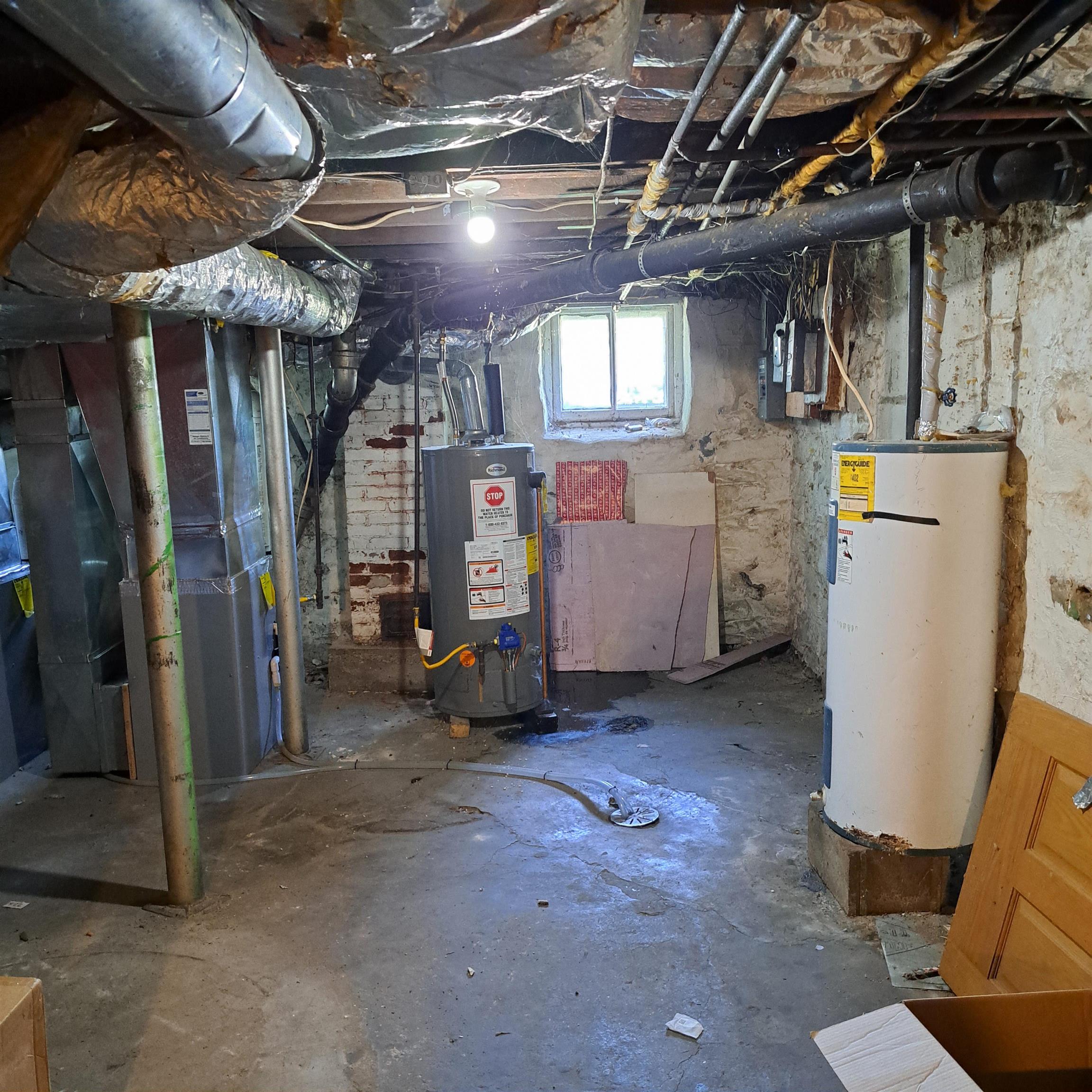 1903 WATER STREET, Stevens Point, Wisconsin 54481, 2 Bedrooms Bedrooms, 4 Rooms Rooms,1 BathroomBathrooms,Multi-family,For Sale,1903 WATER STREET,22602335