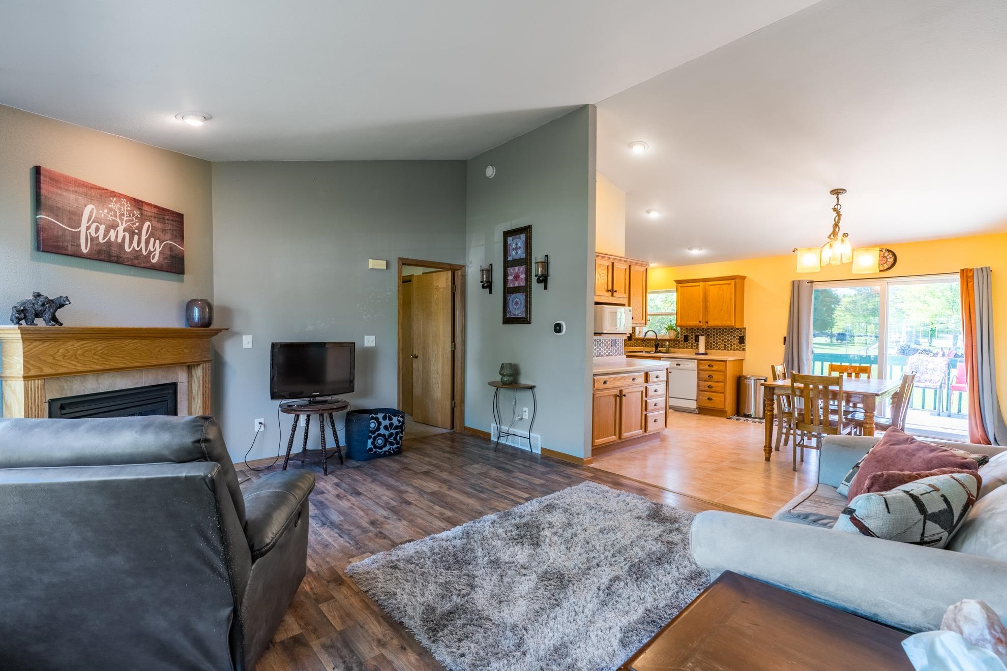 6207 ISAIAH STREET, Weston, Wisconsin 54476, 3 Bedrooms Bedrooms, ,2 BathroomsBathrooms,Residential,For Sale,6207 ISAIAH STREET,22602338