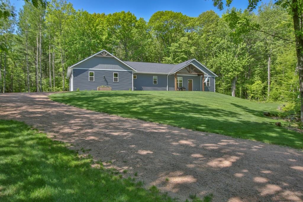 149163 HIDDEN PONDS DRIVE, Mosinee, Wisconsin 54455, 3 Bedrooms Bedrooms, ,2 BathroomsBathrooms,Residential,For Sale,149163 HIDDEN PONDS DRIVE,22602341