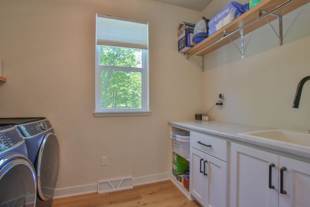 149163 HIDDEN PONDS DRIVE, Mosinee, Wisconsin 54455, 3 Bedrooms Bedrooms, ,2 BathroomsBathrooms,Residential,For Sale,149163 HIDDEN PONDS DRIVE,22602341