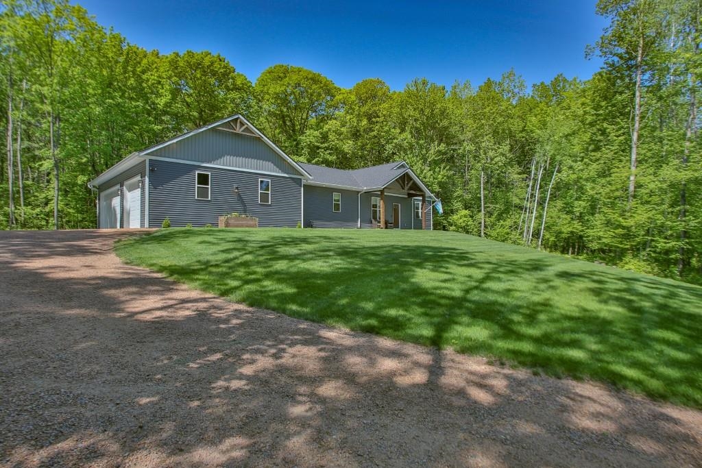 149163 HIDDEN PONDS DRIVE, Mosinee, Wisconsin 54455, 3 Bedrooms Bedrooms, ,2 BathroomsBathrooms,Residential,For Sale,149163 HIDDEN PONDS DRIVE,22602341