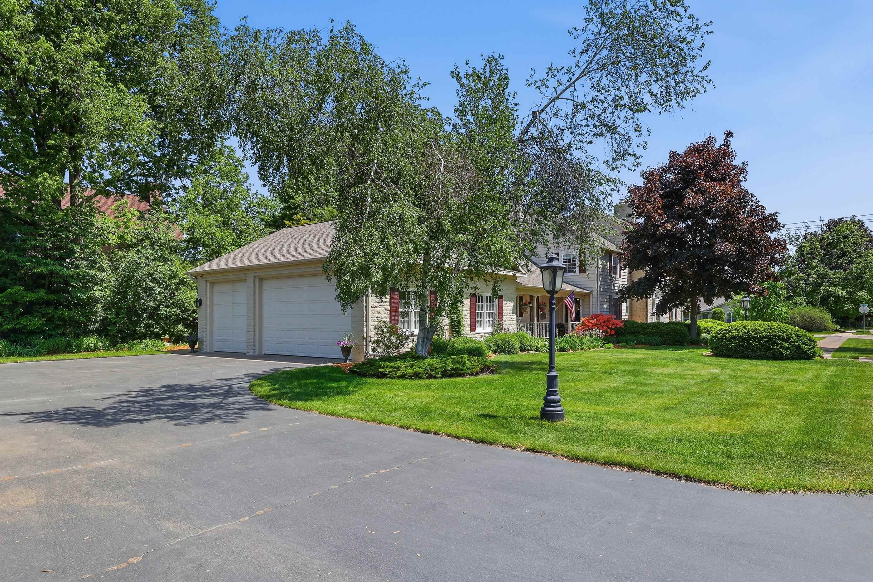 351 MADISON STREET, Wisconsin Rapids, Wisconsin 54494, 3 Bedrooms Bedrooms, ,2 BathroomsBathrooms,Residential,For Sale,351 MADISON STREET,22602346