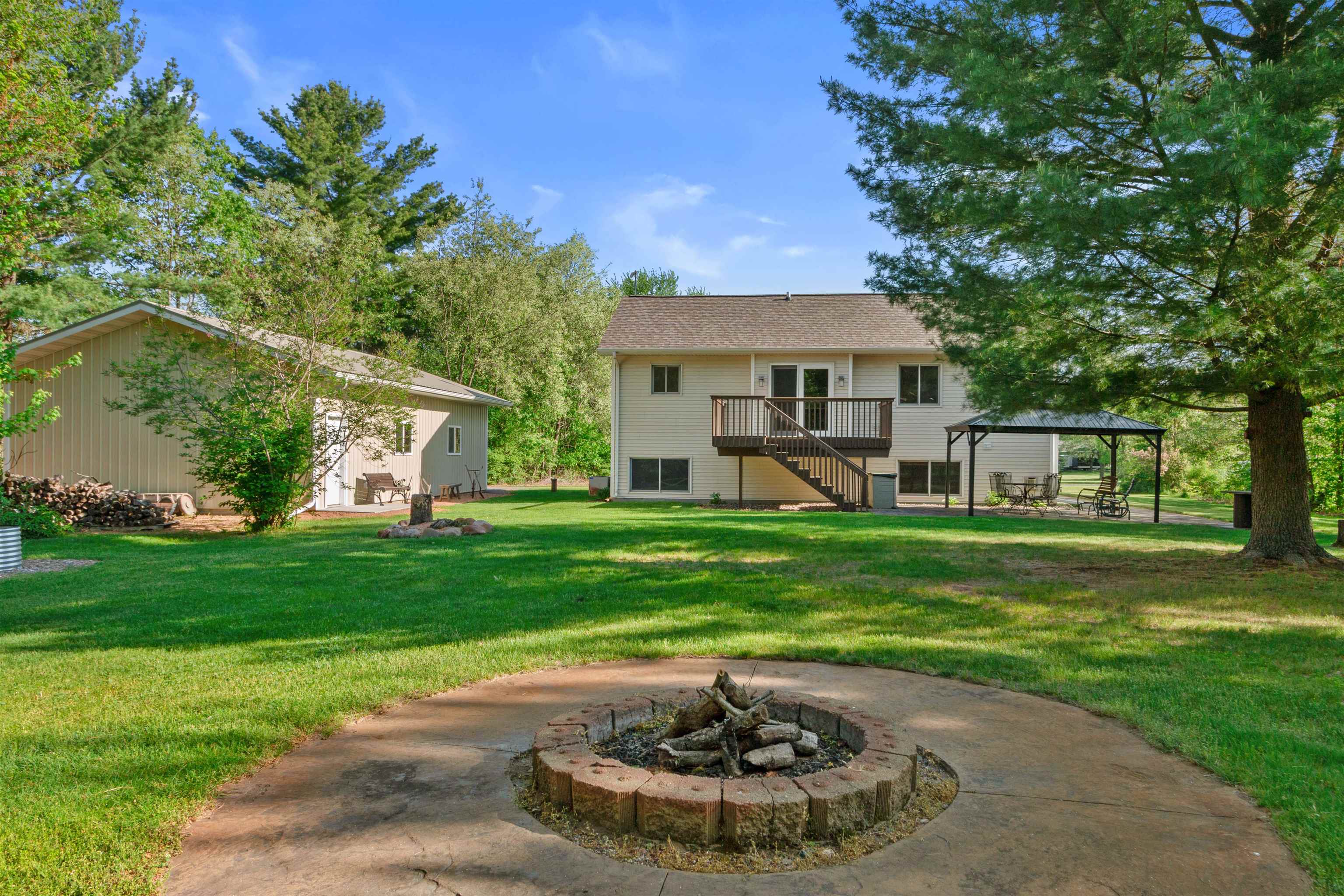201599 DORIE LANE, Mosinee, Wisconsin 54455, 3 Bedrooms Bedrooms, ,2 BathroomsBathrooms,Residential,For Sale,201599 DORIE LANE,22602347