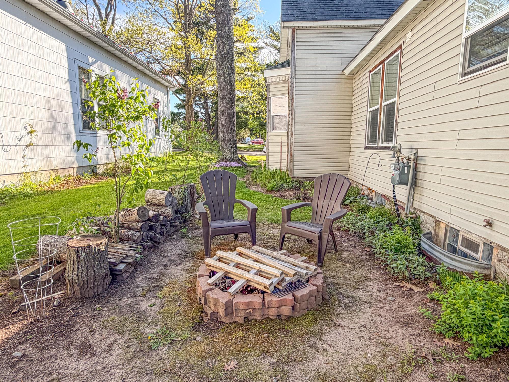 355 N AVON AVENUE, Phillips, Wisconsin 54555, 3 Bedrooms Bedrooms, ,1 BathroomBathrooms,Residential,For Sale,355 N AVON AVENUE,22602349