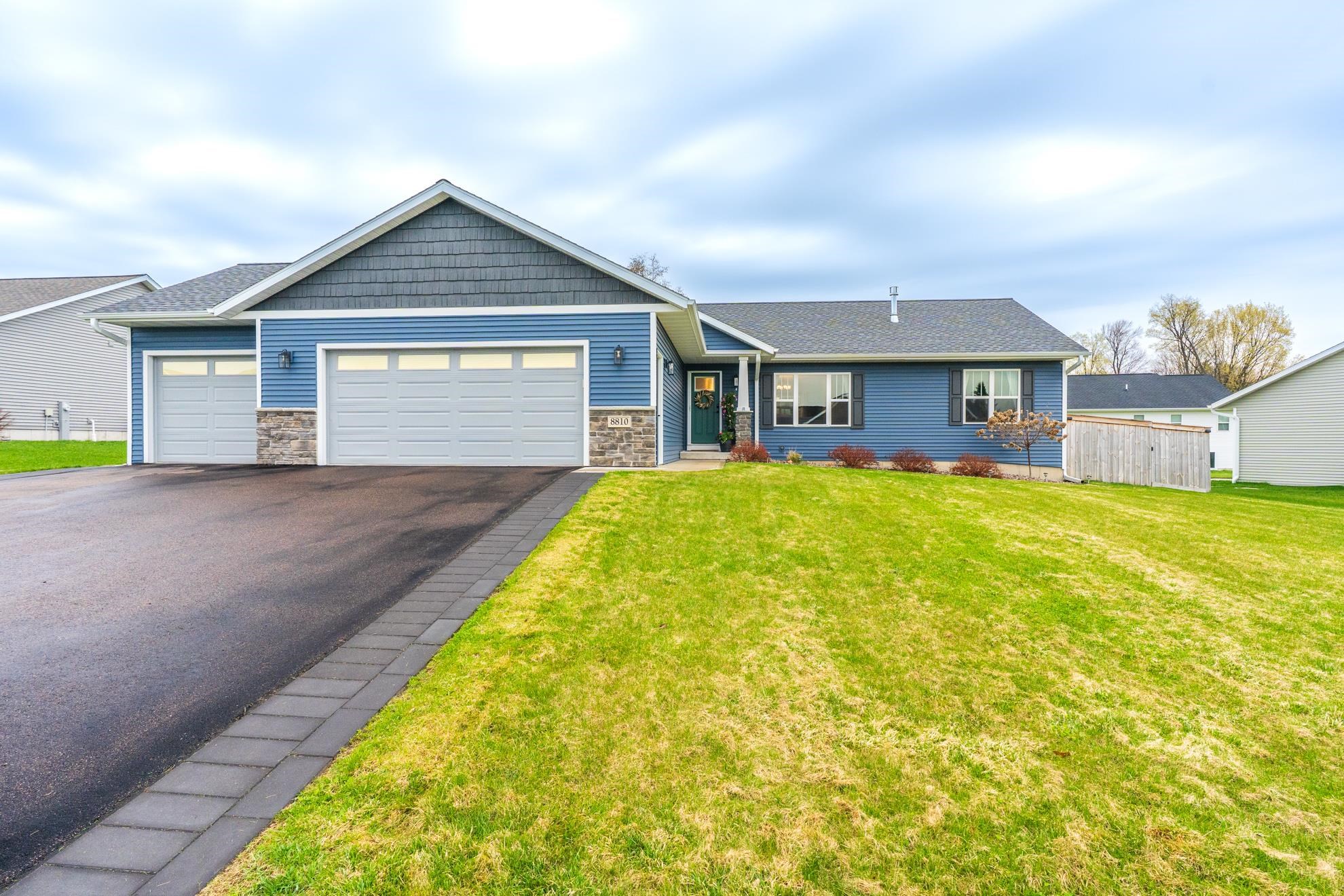 8810 HINNER SPRINGS DRIVE, Weston, Wisconsin 54476, 4 Bedrooms Bedrooms, ,3 BathroomsBathrooms,Residential,For Sale,8810 HINNER SPRINGS DRIVE,22602350