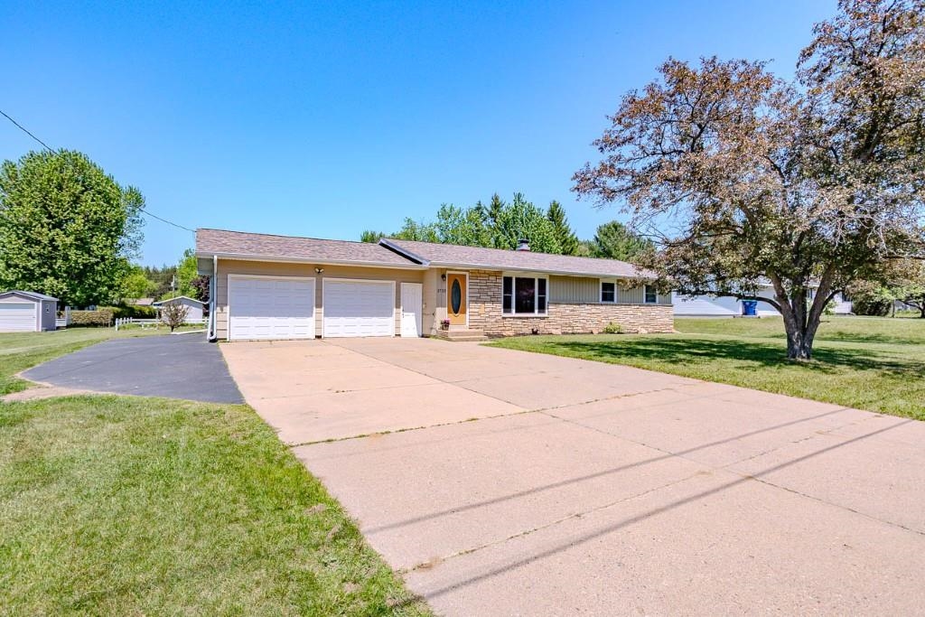 1722 FORSYTH ROAD, Kronenwetter, Wisconsin 54455, 3 Bedrooms Bedrooms, ,2 BathroomsBathrooms,Residential,For Sale,1722 FORSYTH ROAD,22602352