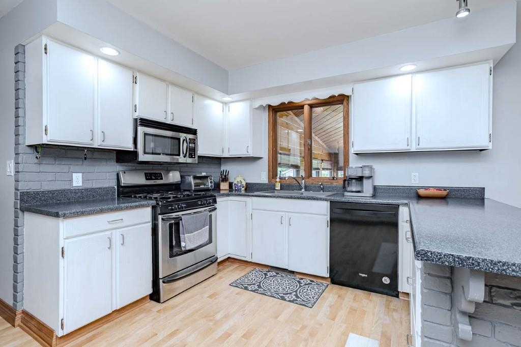 1722 FORSYTH ROAD, Kronenwetter, Wisconsin 54455, 3 Bedrooms Bedrooms, ,2 BathroomsBathrooms,Residential,For Sale,1722 FORSYTH ROAD,22602352