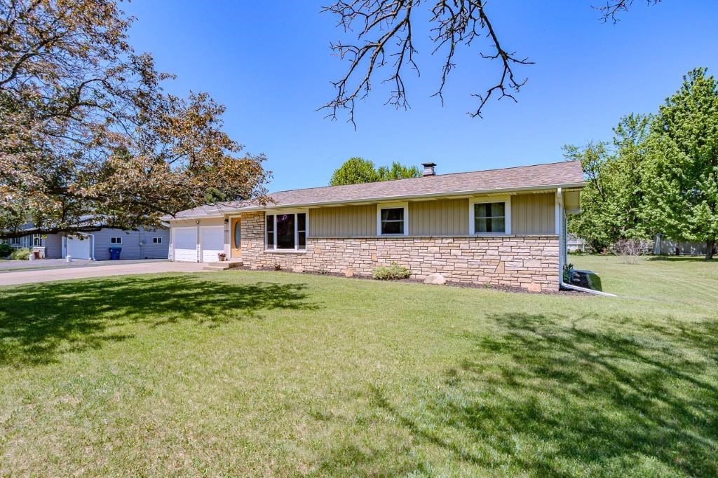 1722 FORSYTH ROAD, Kronenwetter, Wisconsin 54455, 3 Bedrooms Bedrooms, ,2 BathroomsBathrooms,Residential,For Sale,1722 FORSYTH ROAD,22602352