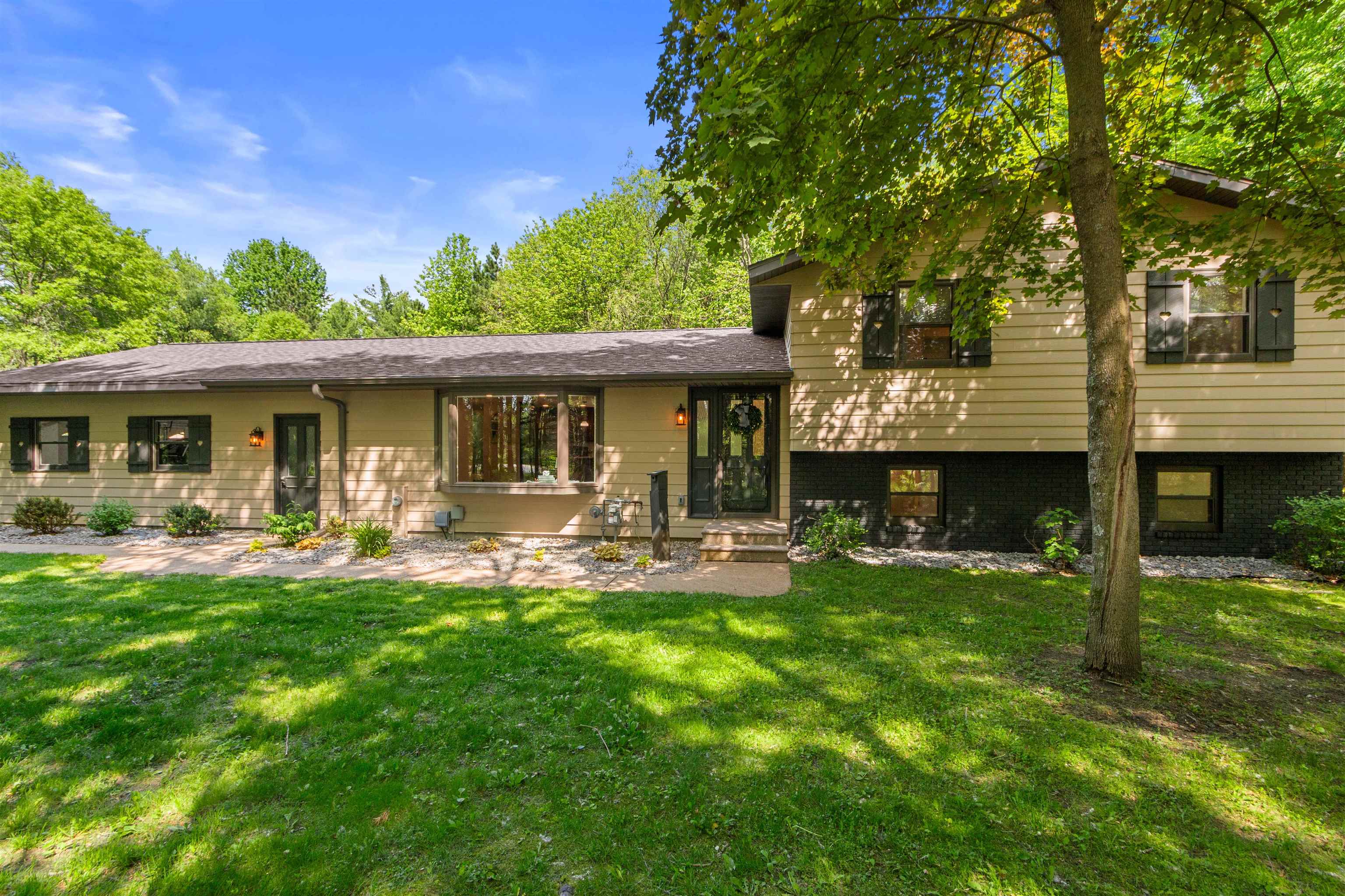 3164 SWANSON ROAD, Wisconsin Rapids, Wisconsin 54495, 5 Bedrooms Bedrooms, ,2 BathroomsBathrooms,Residential,For Sale,3164 SWANSON ROAD,22602353