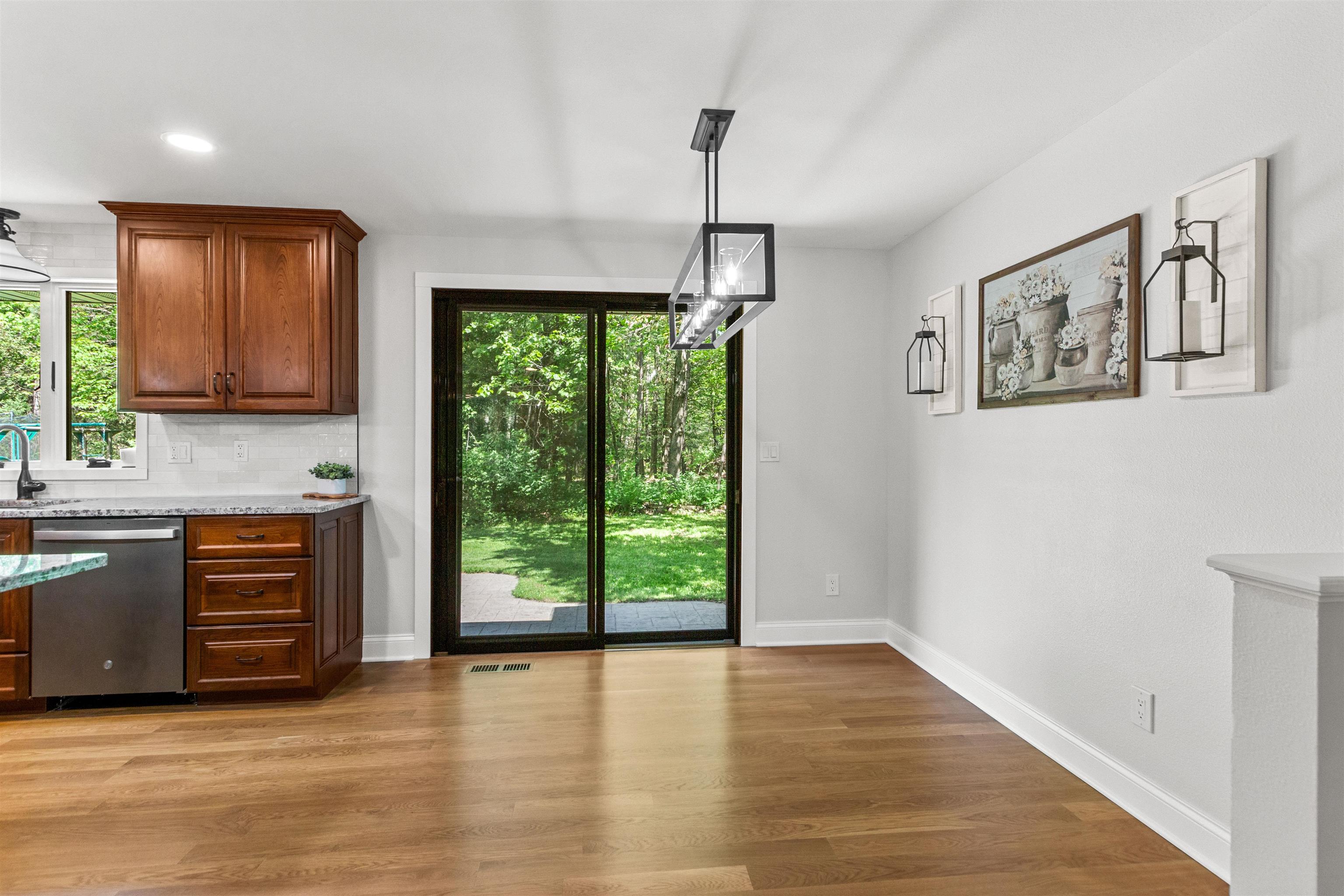3164 SWANSON ROAD, Wisconsin Rapids, Wisconsin 54495, 5 Bedrooms Bedrooms, ,2 BathroomsBathrooms,Residential,For Sale,3164 SWANSON ROAD,22602353
