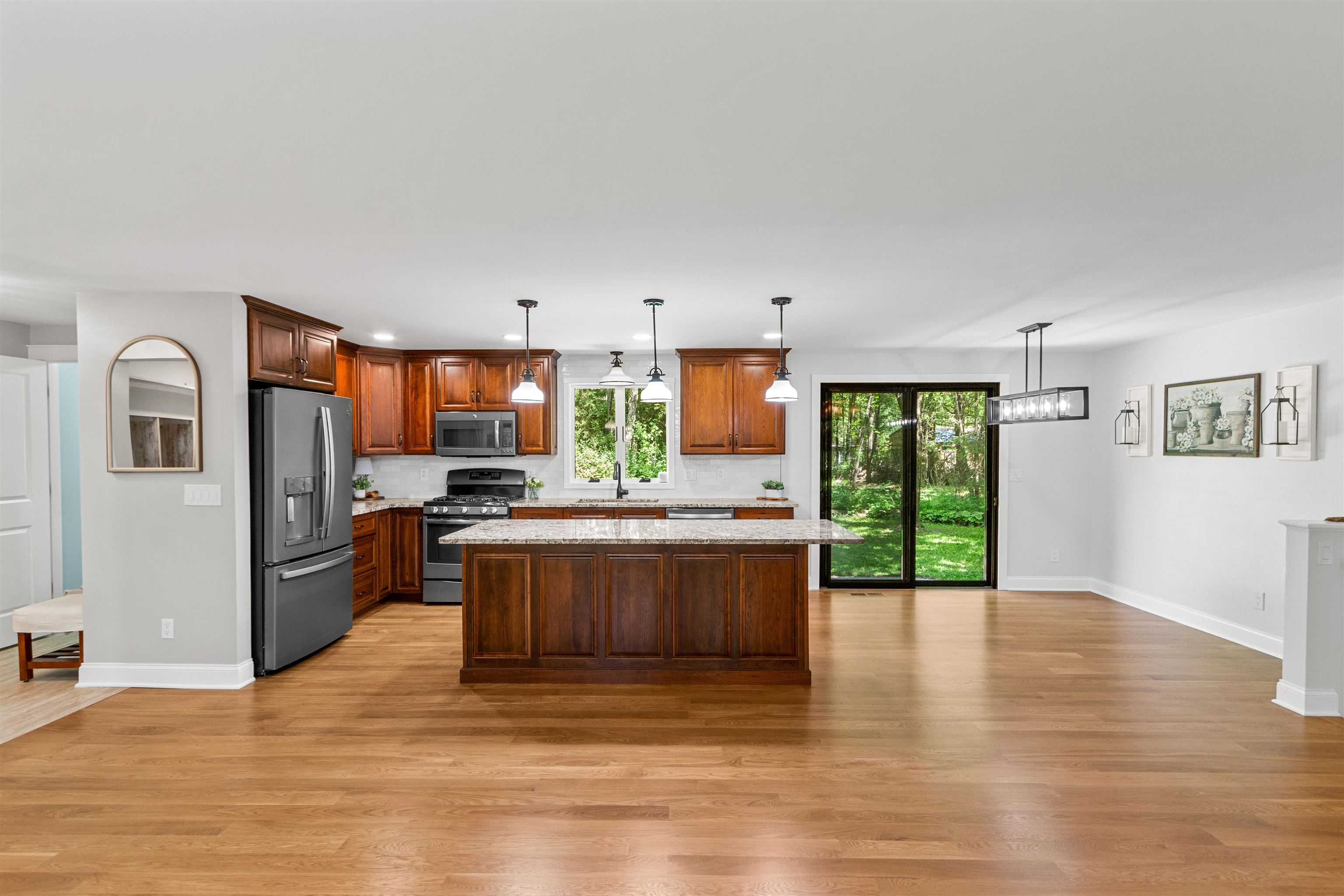 3164 SWANSON ROAD, Wisconsin Rapids, Wisconsin 54495, 5 Bedrooms Bedrooms, ,2 BathroomsBathrooms,Residential,For Sale,3164 SWANSON ROAD,22602353