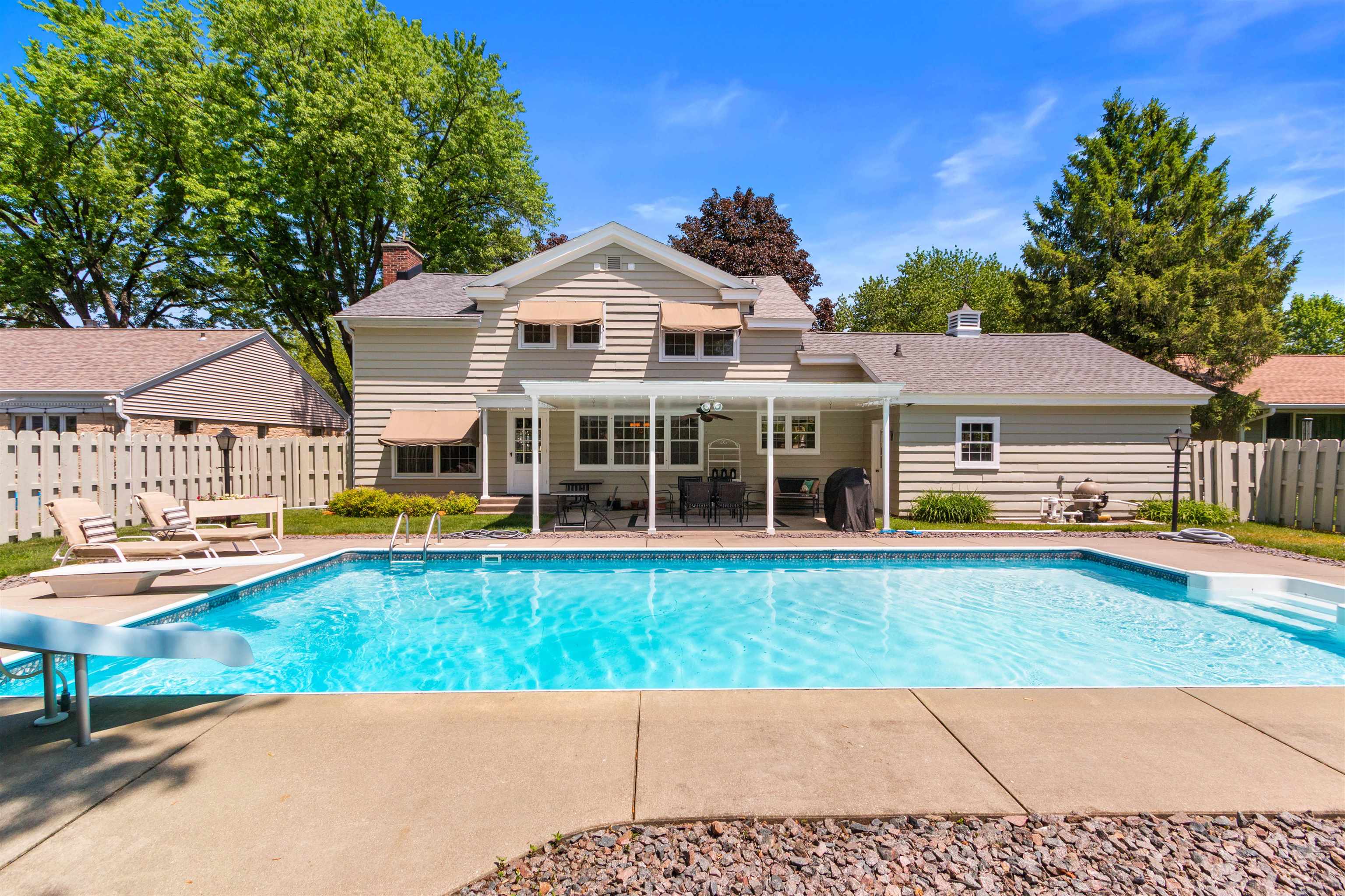 420 WITTER STREET, Wisconsin Rapids, Wisconsin 54494, 3 Bedrooms Bedrooms, ,2 BathroomsBathrooms,Residential,For Sale,420 WITTER STREET,22602354