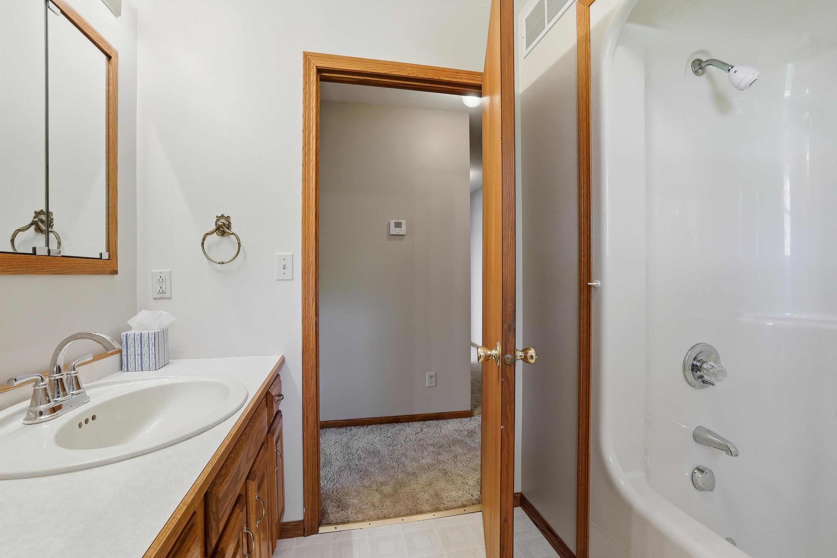 1957 COUNTY ROAD T NORTH, Amherst Junction, Wisconsin 54407, 3 Bedrooms Bedrooms, ,3 BathroomsBathrooms,Residential,For Sale,1957 COUNTY ROAD T NORTH,22602355