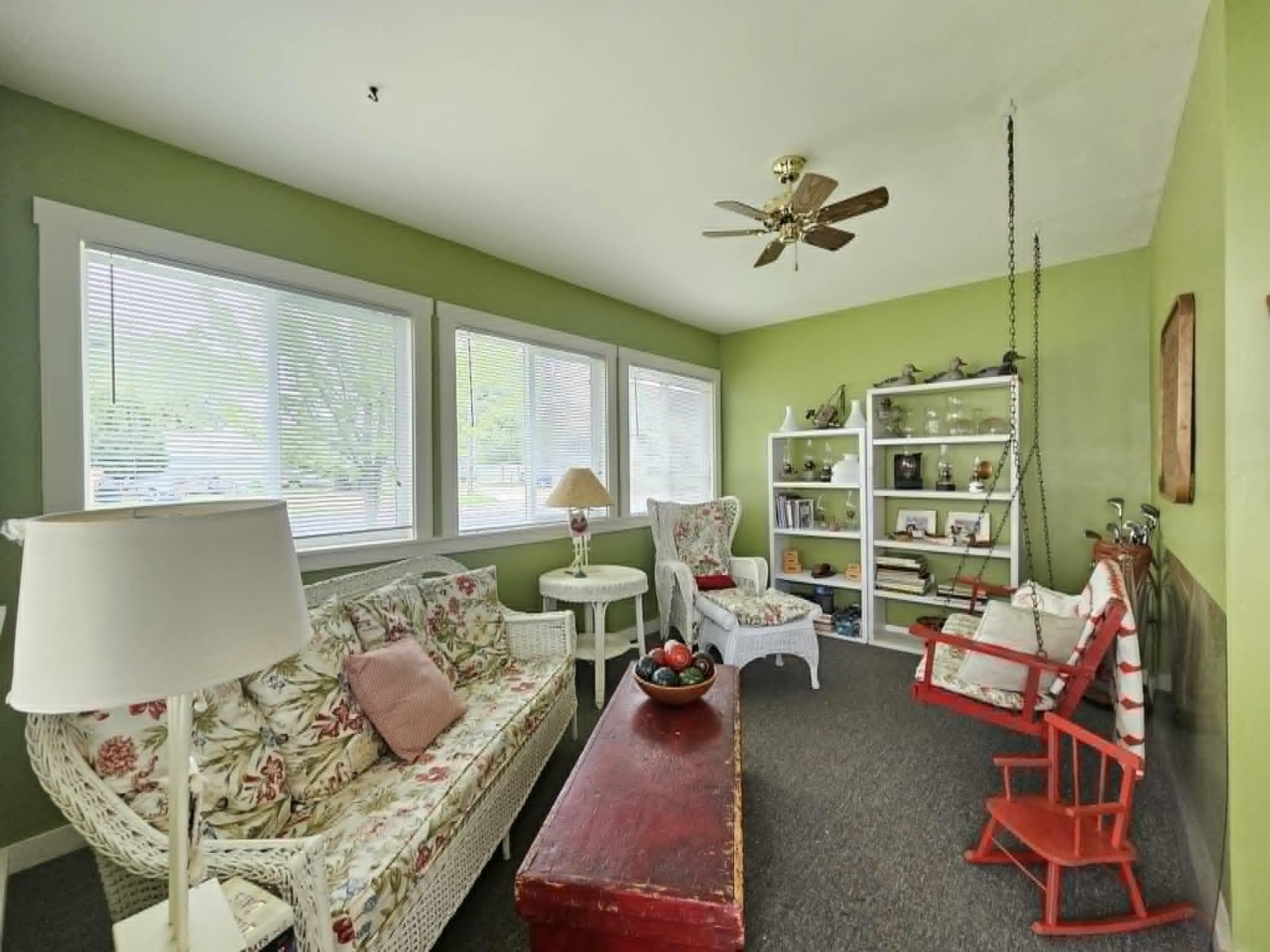 215 W DEPOT STREET, Marshfield, Wisconsin 54449, ,Commercial/industrial,For Sale,215 W DEPOT STREET,22602357