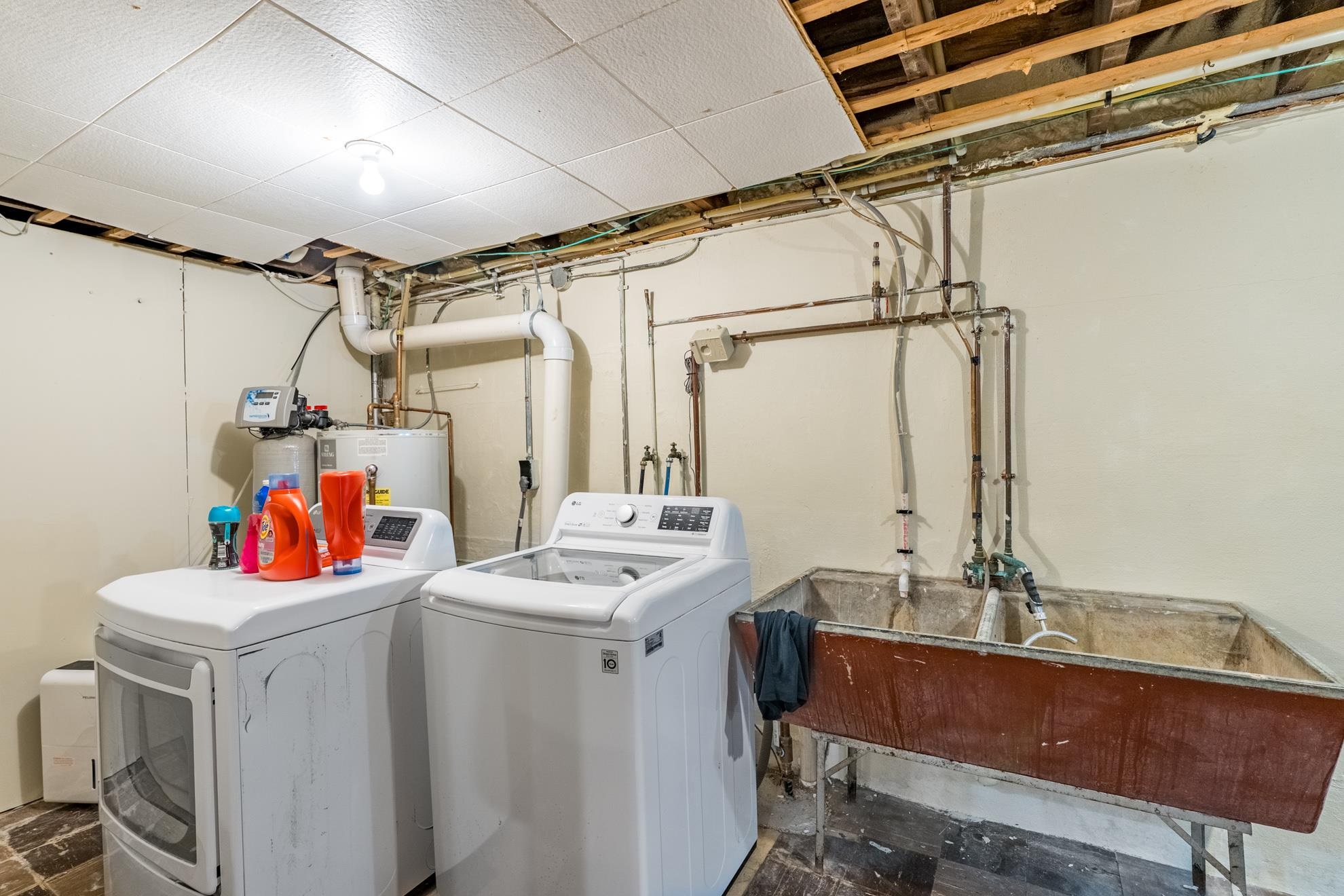 422 N 7TH AVENUE, Wausau, Wisconsin 54401, 4 Bedrooms Bedrooms, ,2 BathroomsBathrooms,Residential,For Sale,422 N 7TH AVENUE,22602360