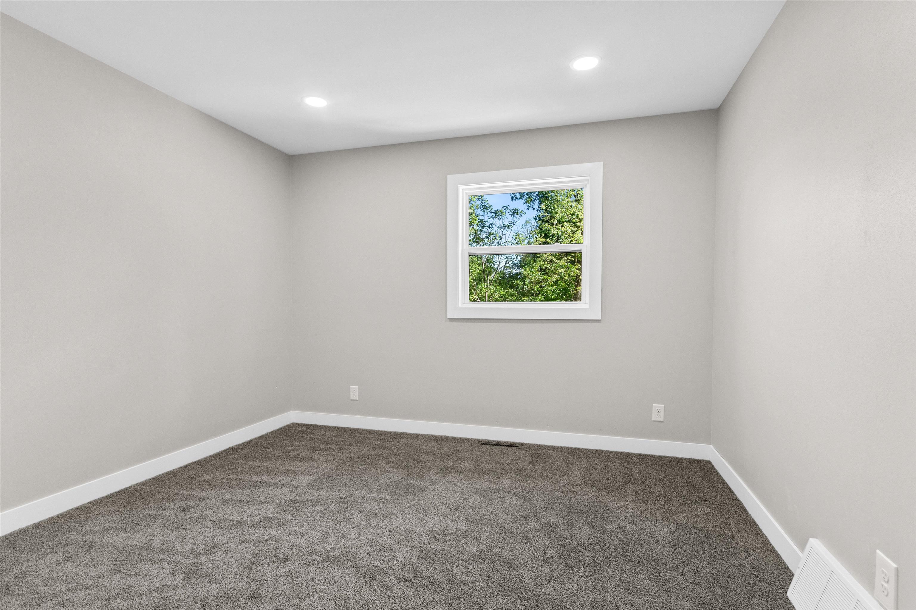 10876 COUNTY ROAD V, Amherst, Wisconsin 54406, 3 Bedrooms Bedrooms, ,2 BathroomsBathrooms,Residential,For Sale,10876 COUNTY ROAD V,22602361