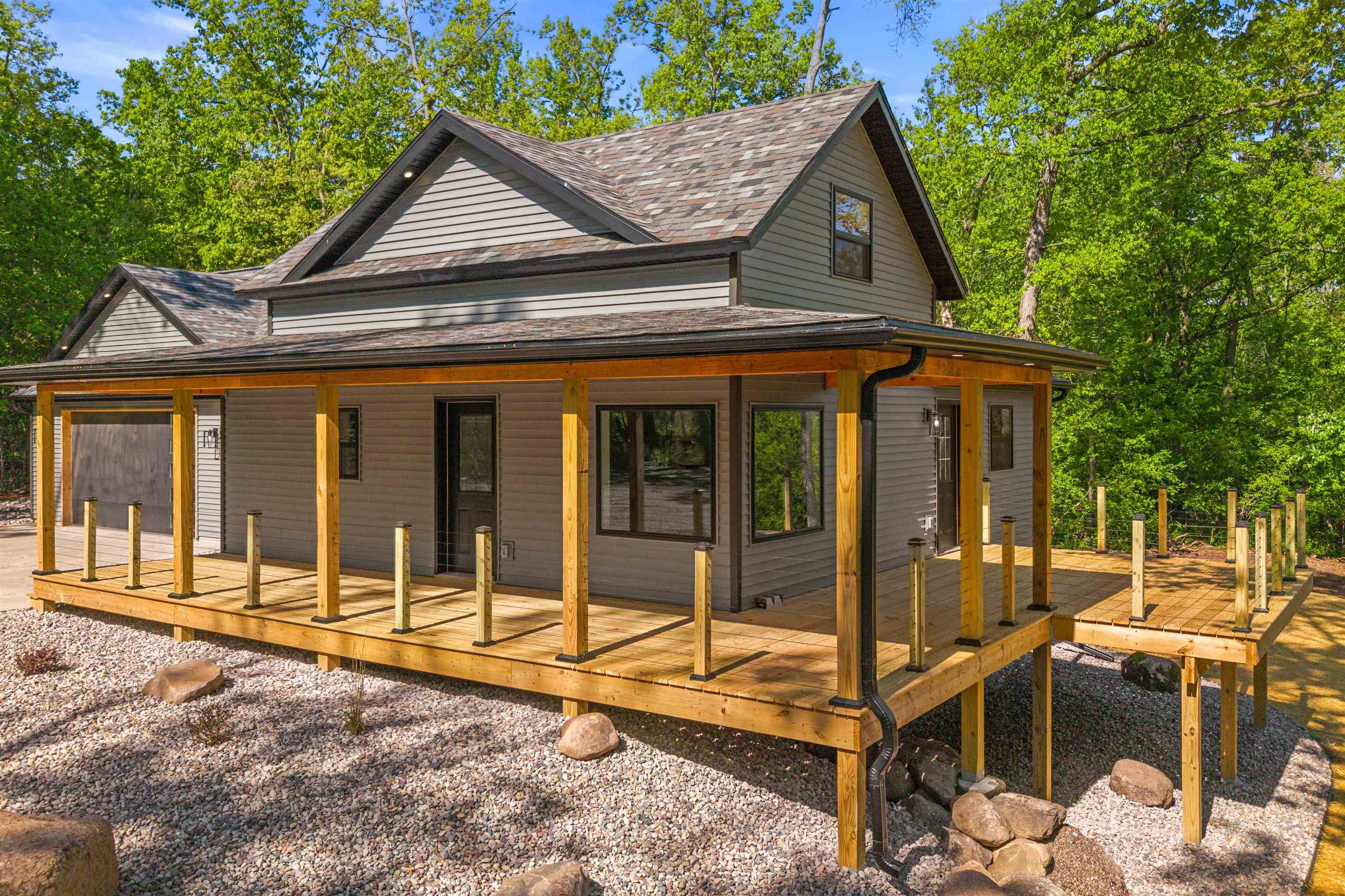 10876 COUNTY ROAD V, Amherst, Wisconsin 54406, 3 Bedrooms Bedrooms, ,2 BathroomsBathrooms,Residential,For Sale,10876 COUNTY ROAD V,22602361