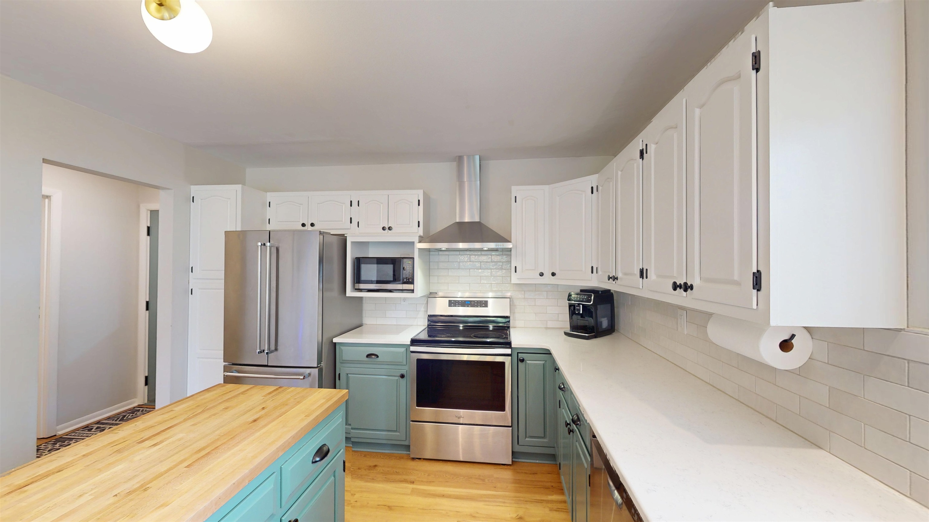 2308 E FILLMORE STREET, Marshfield, Wisconsin 54449, 3 Bedrooms Bedrooms, ,2 BathroomsBathrooms,Residential,For Sale,2308 E FILLMORE STREET,22602362