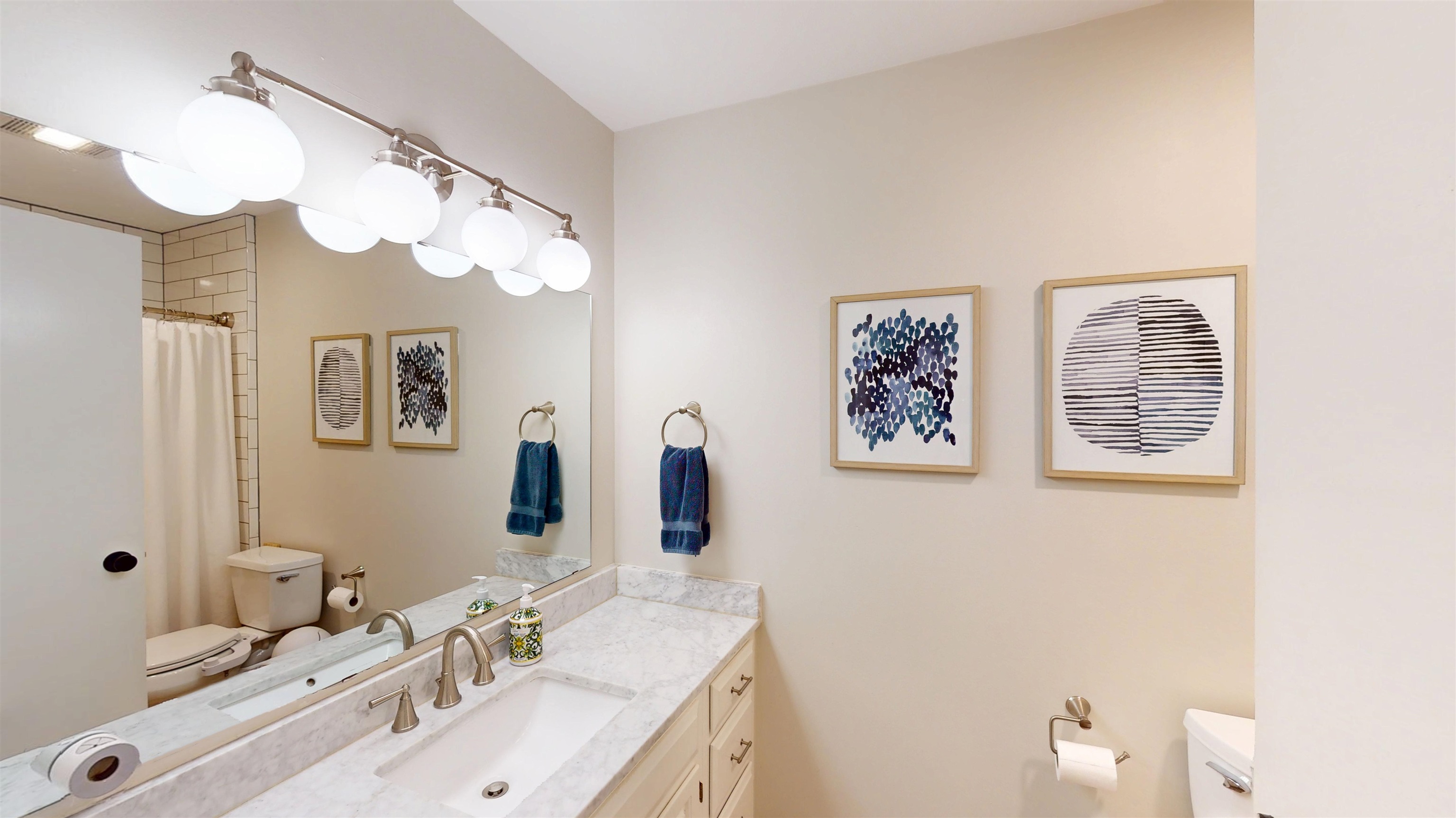 2308 E FILLMORE STREET, Marshfield, Wisconsin 54449, 3 Bedrooms Bedrooms, ,2 BathroomsBathrooms,Residential,For Sale,2308 E FILLMORE STREET,22602362
