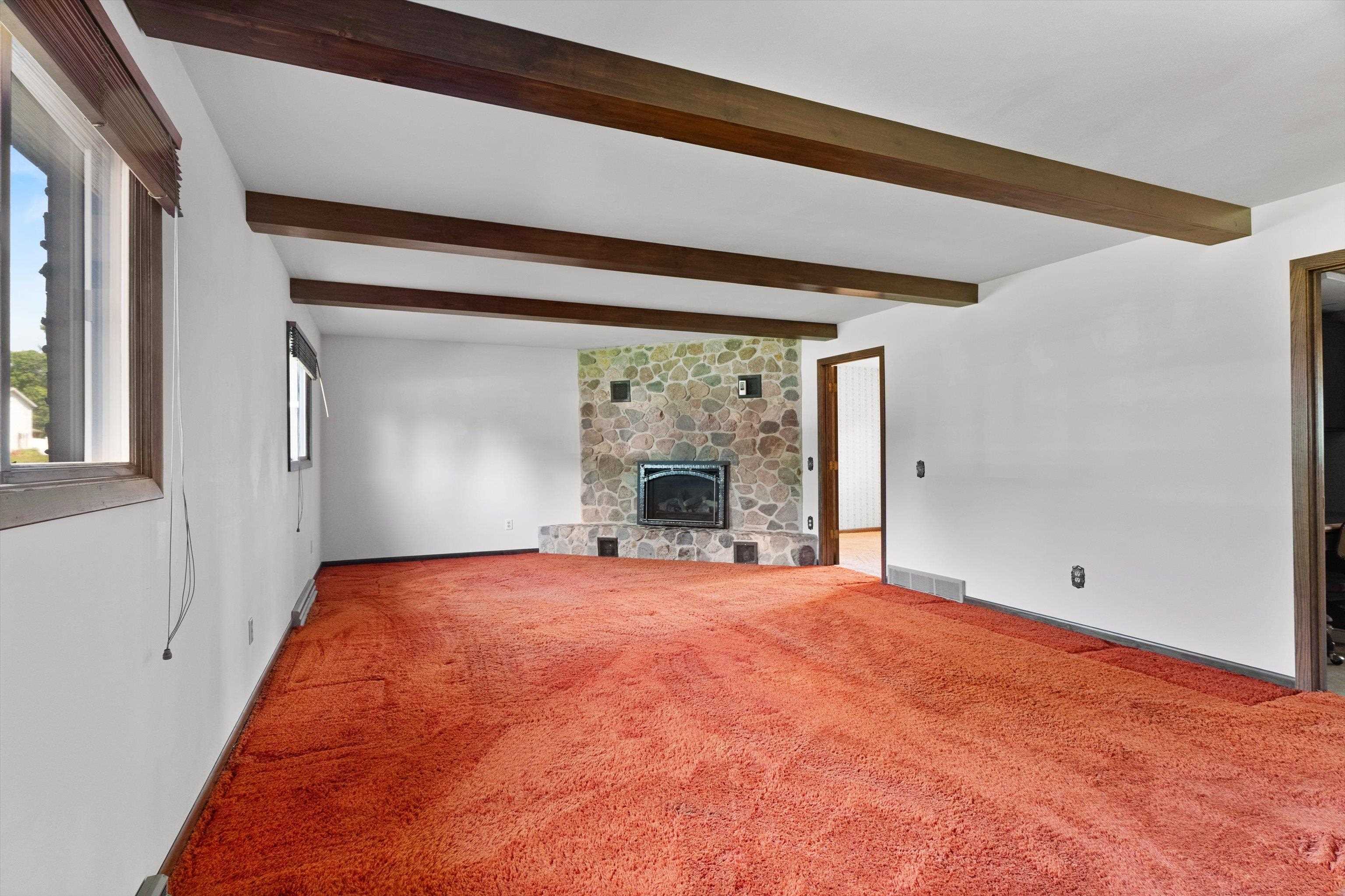 1506 W 4TH STREET, Marshfield, Wisconsin 54449-2545, 4 Bedrooms Bedrooms, ,3 BathroomsBathrooms,Residential,For Sale,1506 W 4TH STREET,22602371