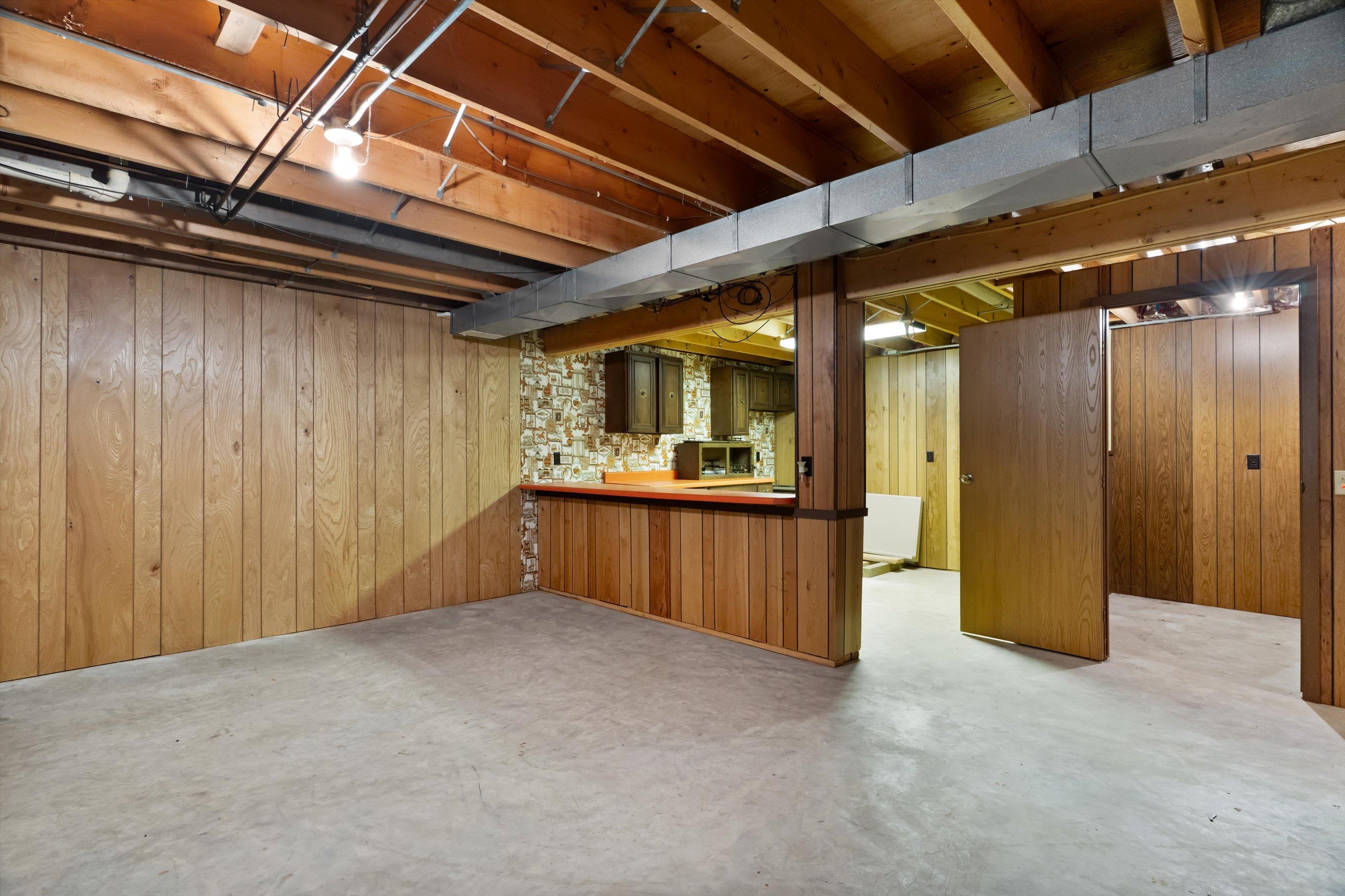 1506 W 4TH STREET, Marshfield, Wisconsin 54449-2545, 4 Bedrooms Bedrooms, ,3 BathroomsBathrooms,Residential,For Sale,1506 W 4TH STREET,22602371
