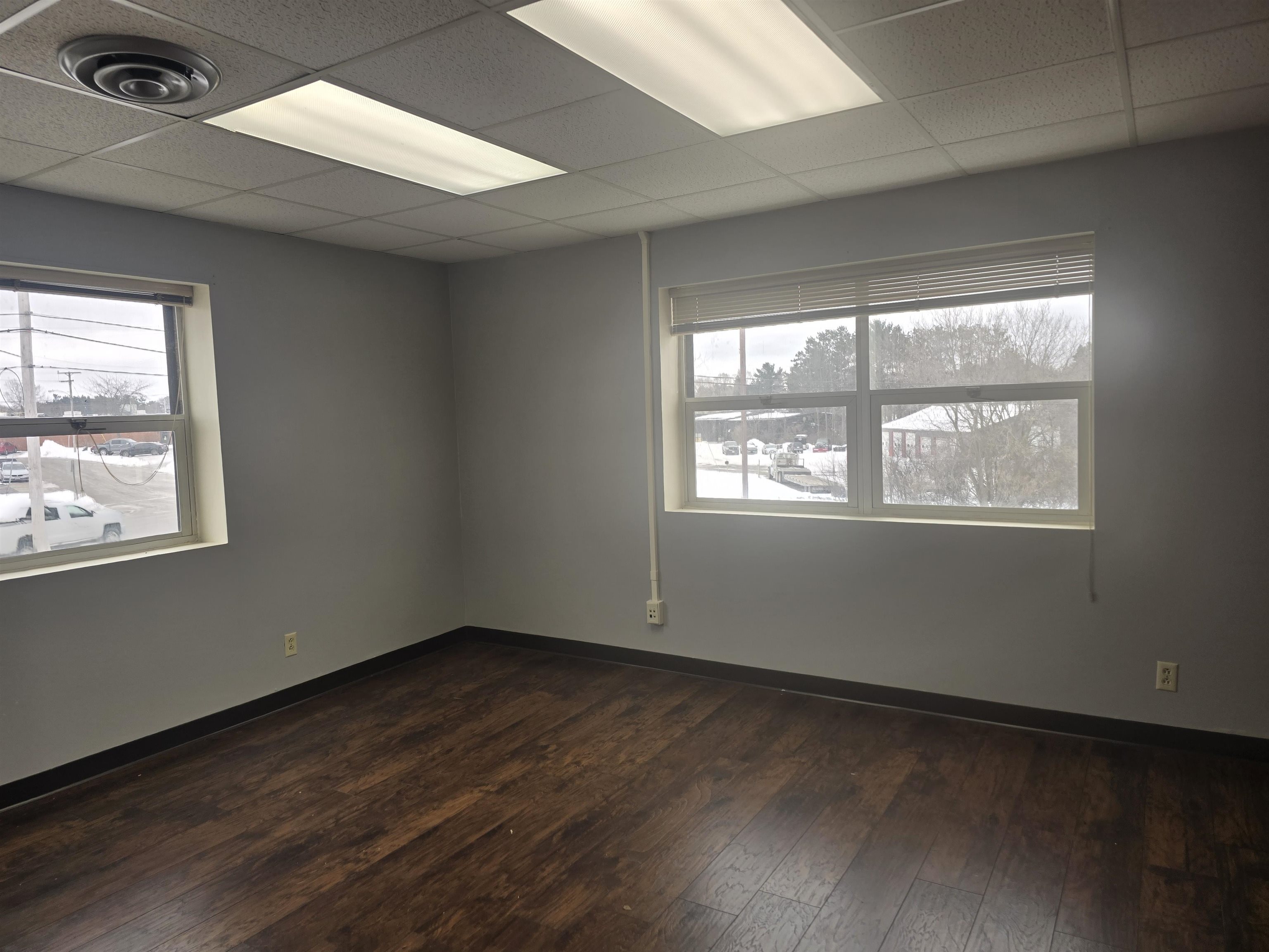 1326 SCHOFIELD AVENUE, Schofield, Wisconsin 54476, ,Commercial/industrial,For Rent,1326 SCHOFIELD AVENUE,22602379