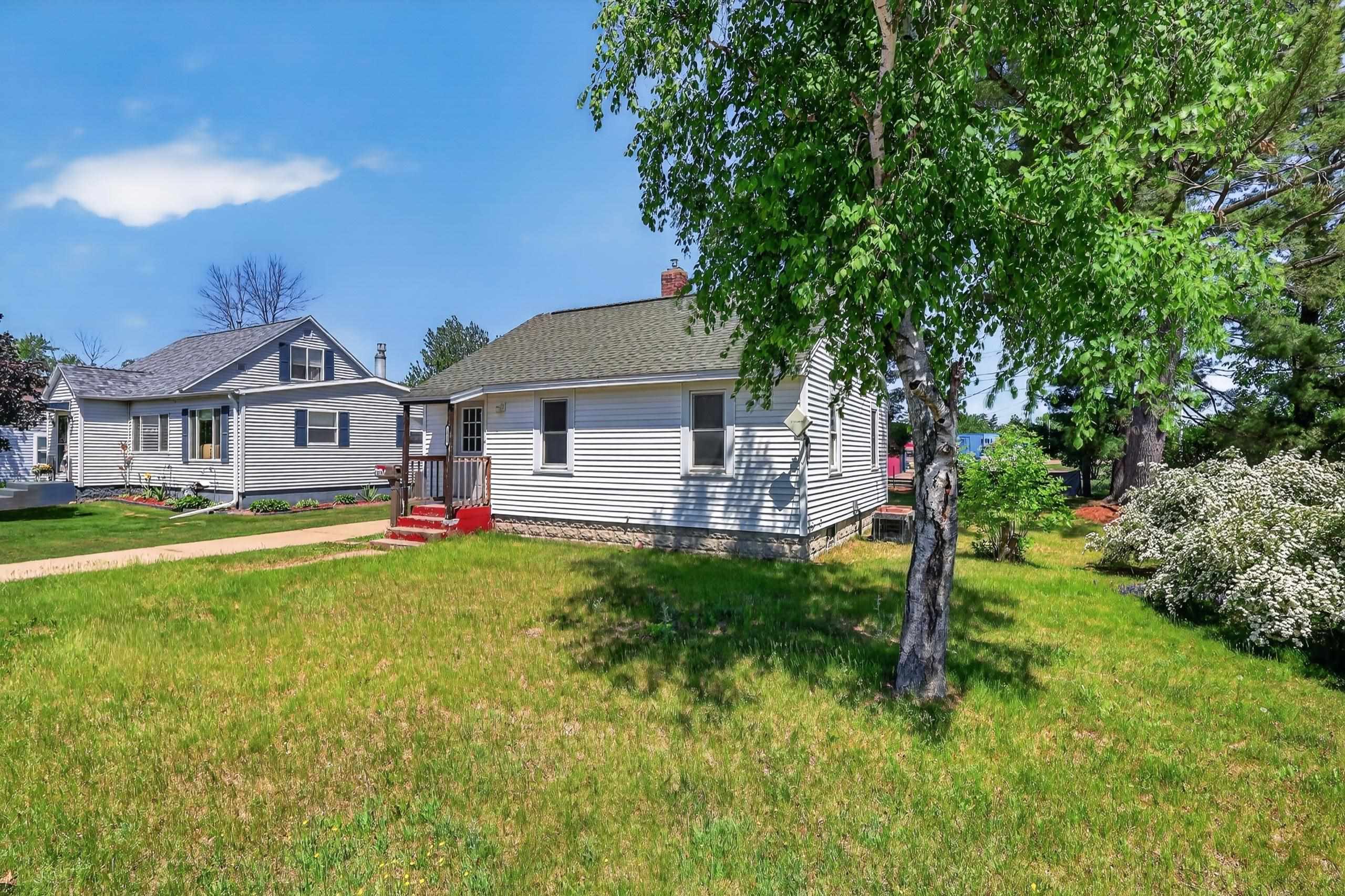 1931 BAKER STREET, Wisconsin Rapids, Wisconsin 54494, 2 Bedrooms Bedrooms, ,1 BathroomBathrooms,Residential,For Sale,1931 BAKER STREET,22602381