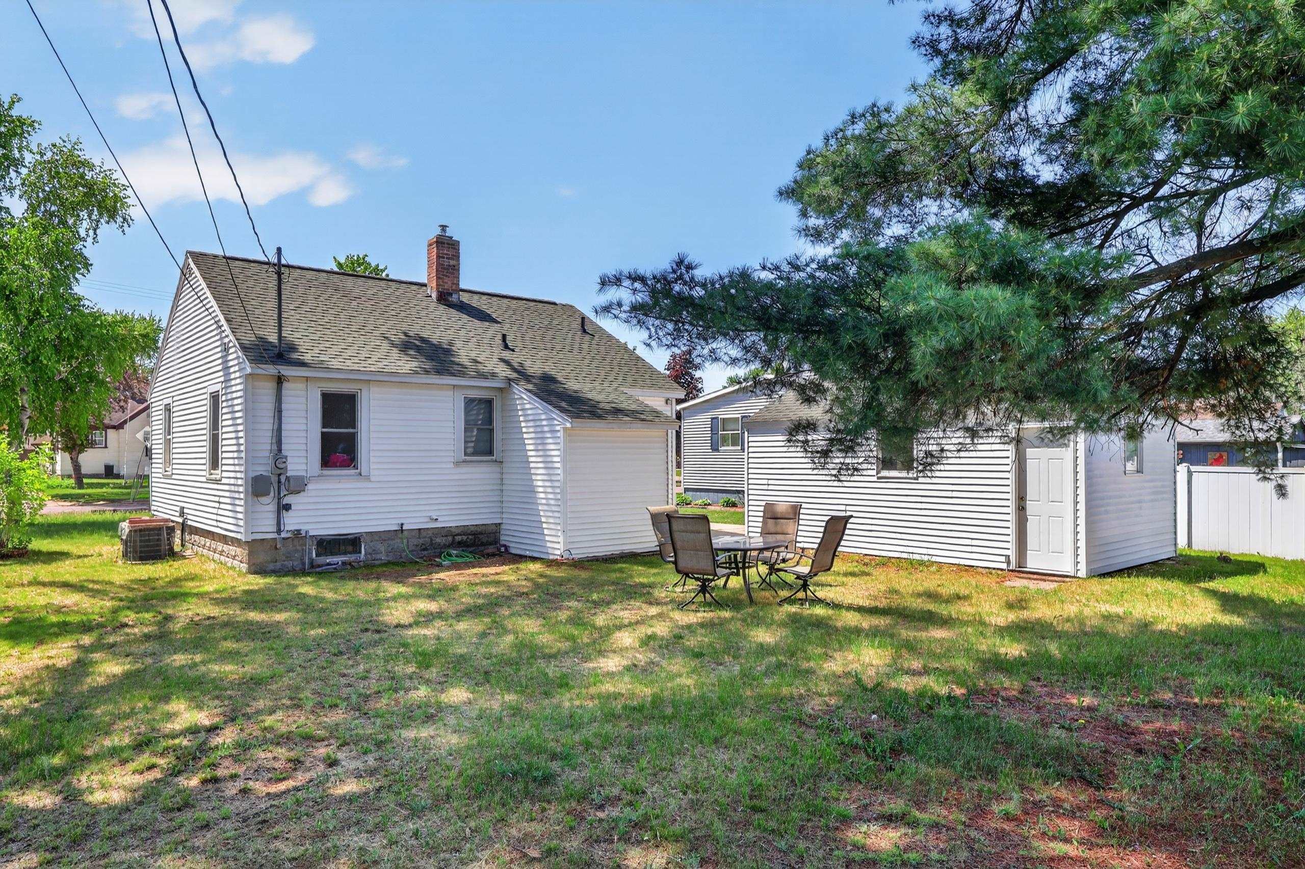 1931 BAKER STREET, Wisconsin Rapids, Wisconsin 54494, 2 Bedrooms Bedrooms, ,1 BathroomBathrooms,Residential,For Sale,1931 BAKER STREET,22602381