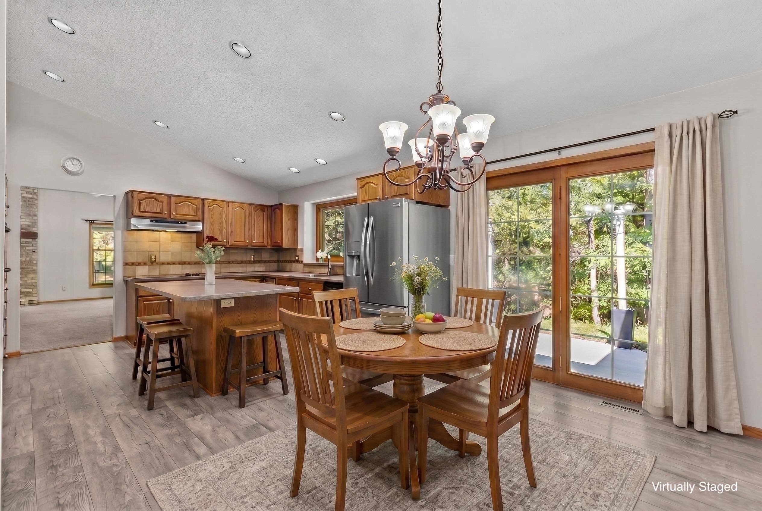 3731 NORTH VALLEY DRIVE, Wisconsin Rapids, Wisconsin 54494, 4 Bedrooms Bedrooms, ,3 BathroomsBathrooms,Residential,For Sale,3731 NORTH VALLEY DRIVE,22602383