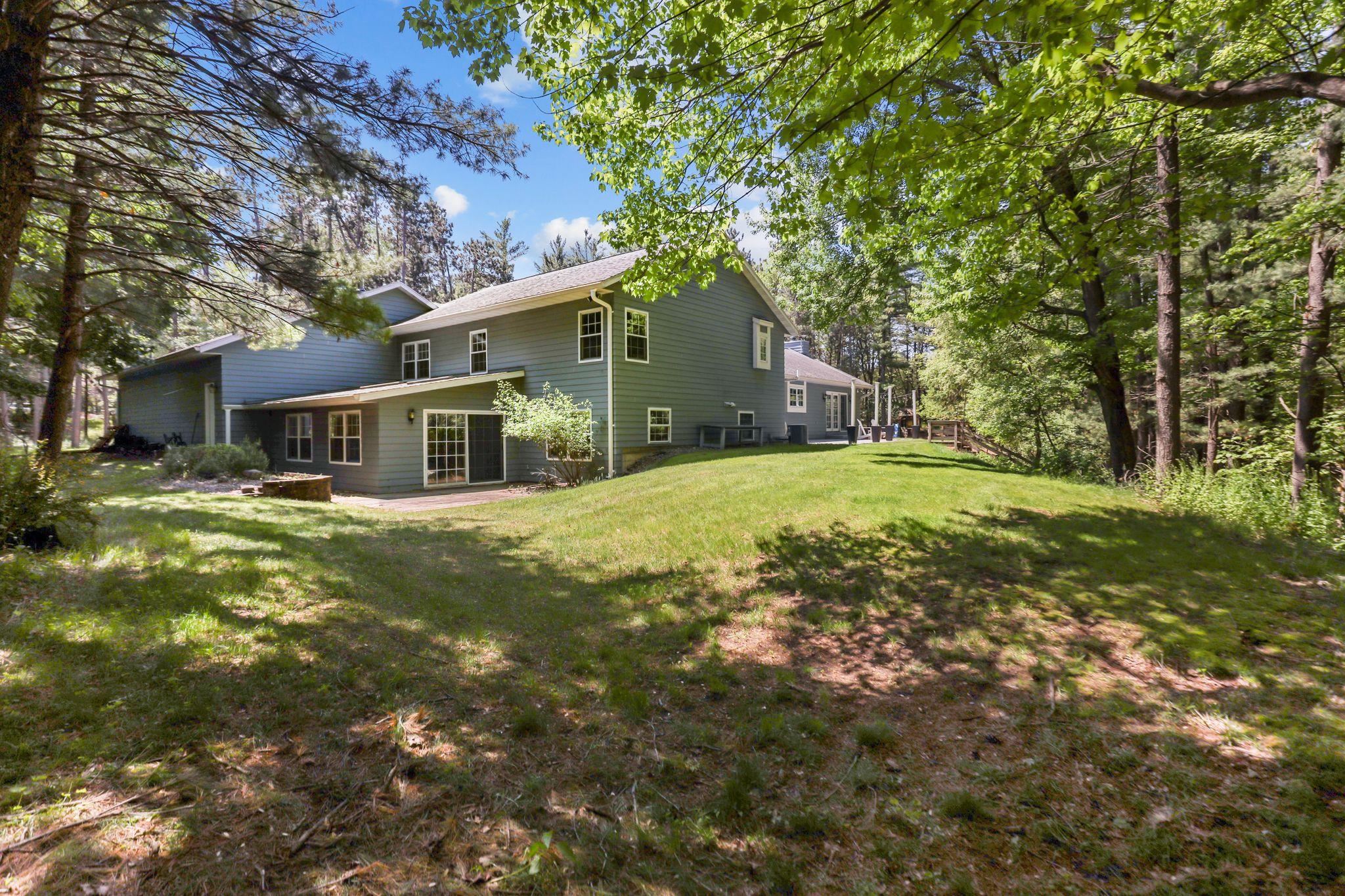 3731 NORTH VALLEY DRIVE, Wisconsin Rapids, Wisconsin 54494, 4 Bedrooms Bedrooms, ,3 BathroomsBathrooms,Residential,For Sale,3731 NORTH VALLEY DRIVE,22602383