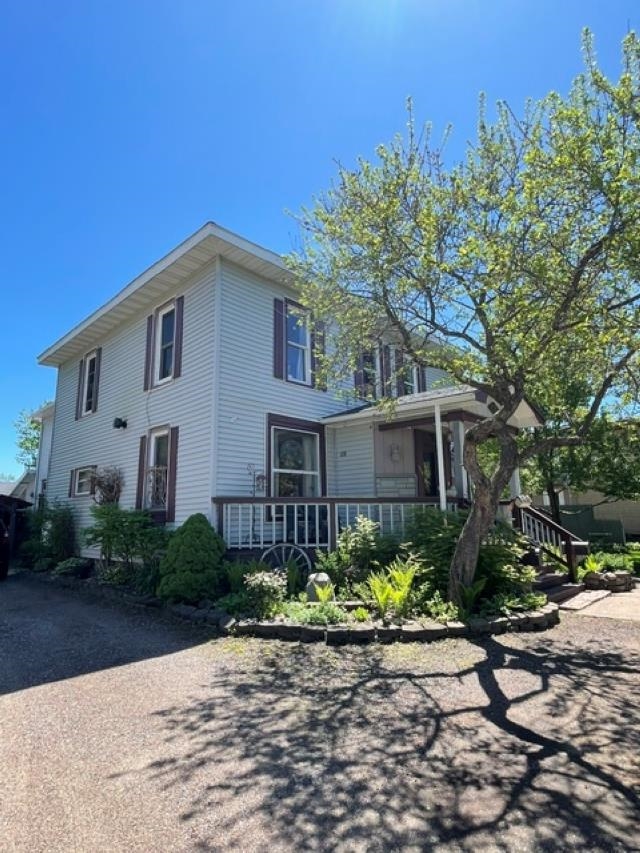 719 CLERMONT STREET, Antigo, Wisconsin 54409, 6 Bedrooms Bedrooms, ,3 BathroomsBathrooms,Residential,For Sale,719 CLERMONT STREET,22602385