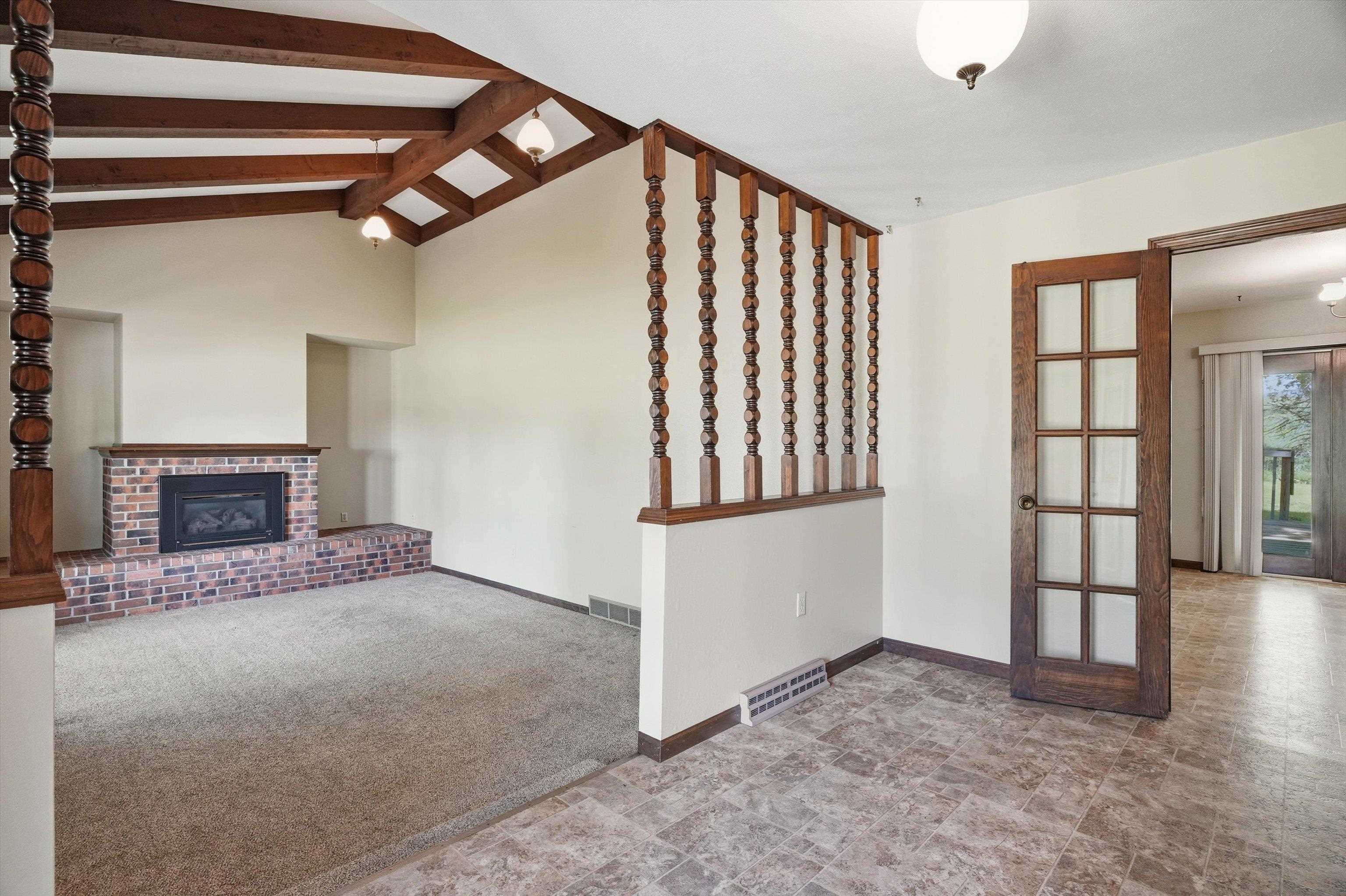 621 W UPHAM STREET, Marshfield, Wisconsin 54449, 3 Bedrooms Bedrooms, ,2 BathroomsBathrooms,Residential,For Sale,621 W UPHAM STREET,22602386