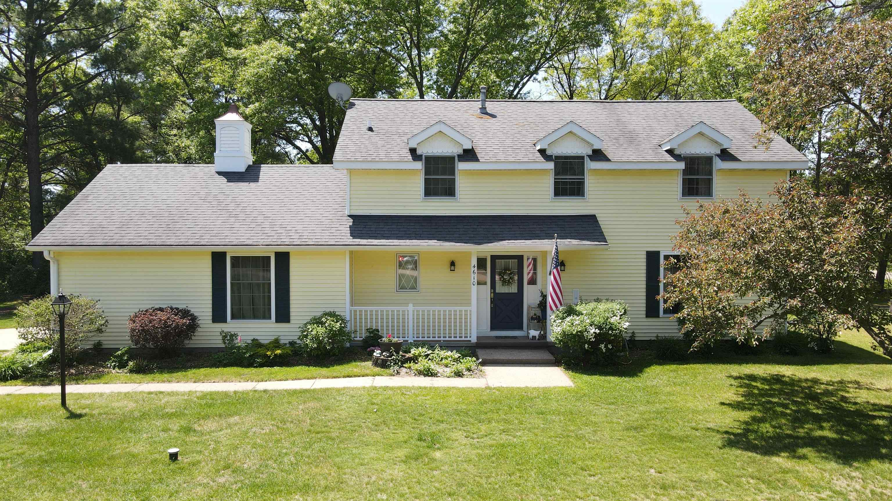 4610 WHIP-OR-WILL LANE, Wisconsin Rapids, Wisconsin 54494, 4 Bedrooms Bedrooms, ,2 BathroomsBathrooms,Residential,For Sale,4610 WHIP-OR-WILL LANE,22602388