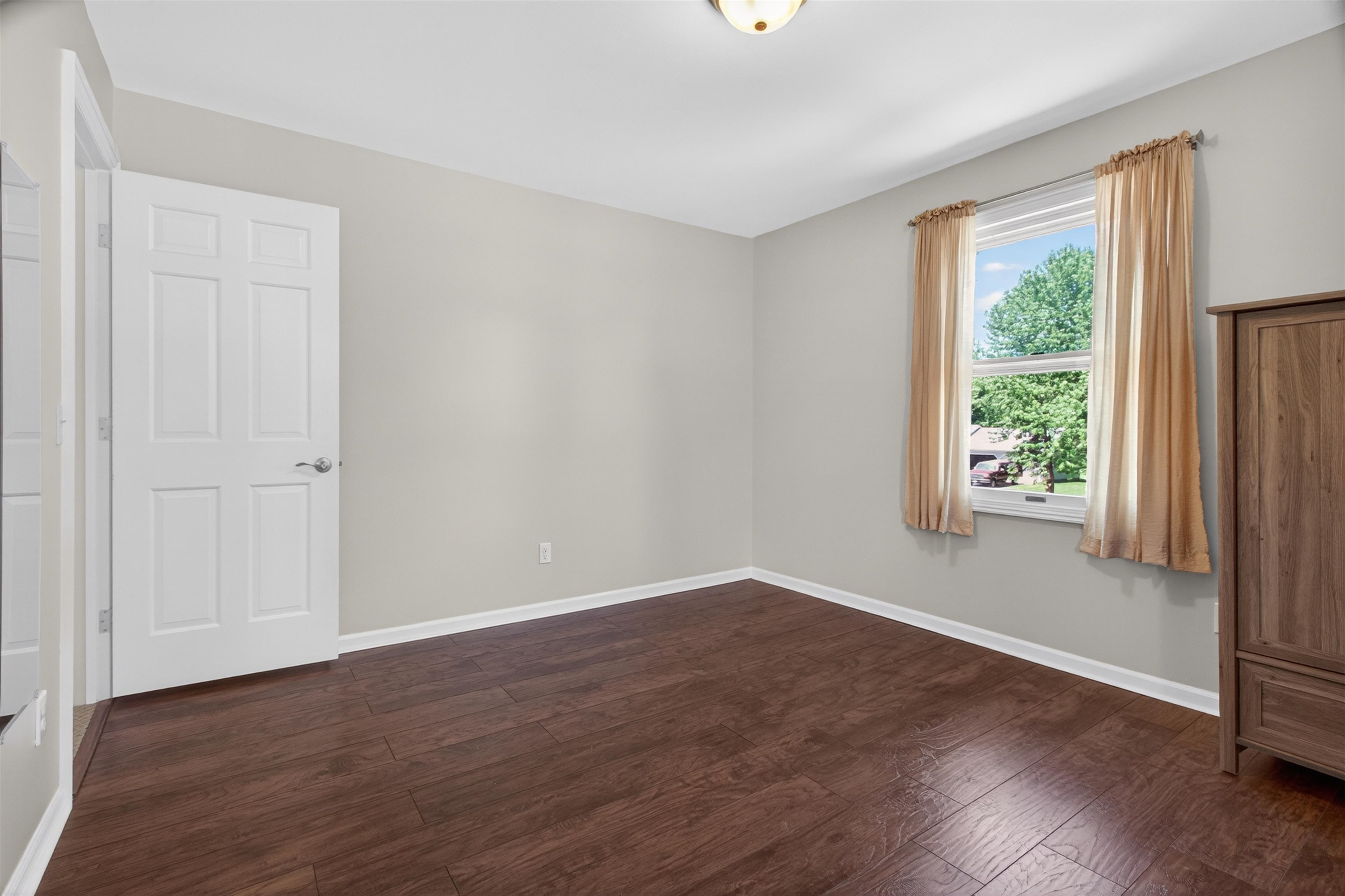 4610 WHIP-OR-WILL LANE, Wisconsin Rapids, Wisconsin 54494, 4 Bedrooms Bedrooms, ,2 BathroomsBathrooms,Residential,For Sale,4610 WHIP-OR-WILL LANE,22602388