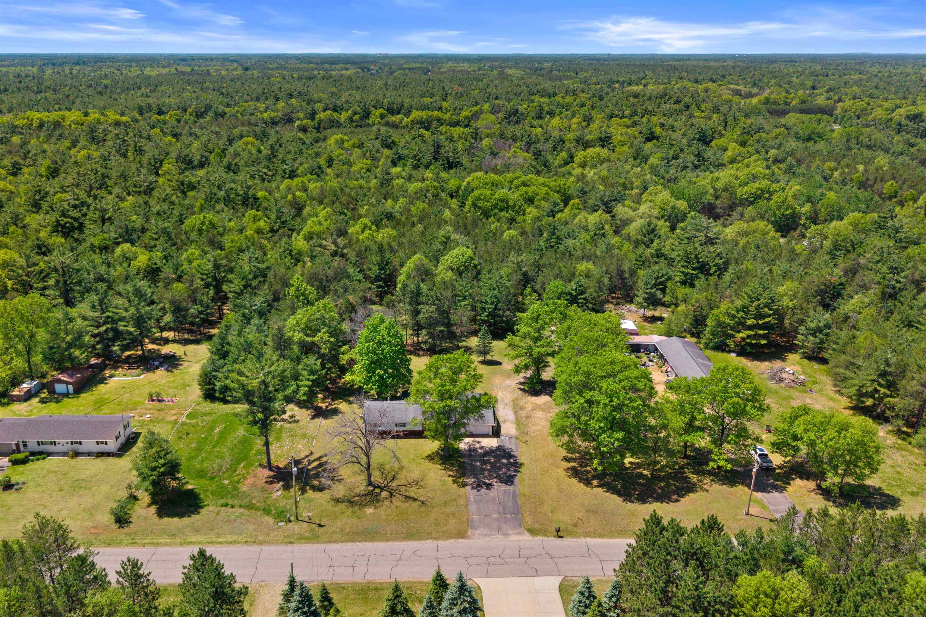 8130 52ND STREET SOUTH, Wisconsin Rapids, Wisconsin 54494, 3 Bedrooms Bedrooms, ,1 BathroomBathrooms,Residential,For Sale,8130 52ND STREET SOUTH,22602389