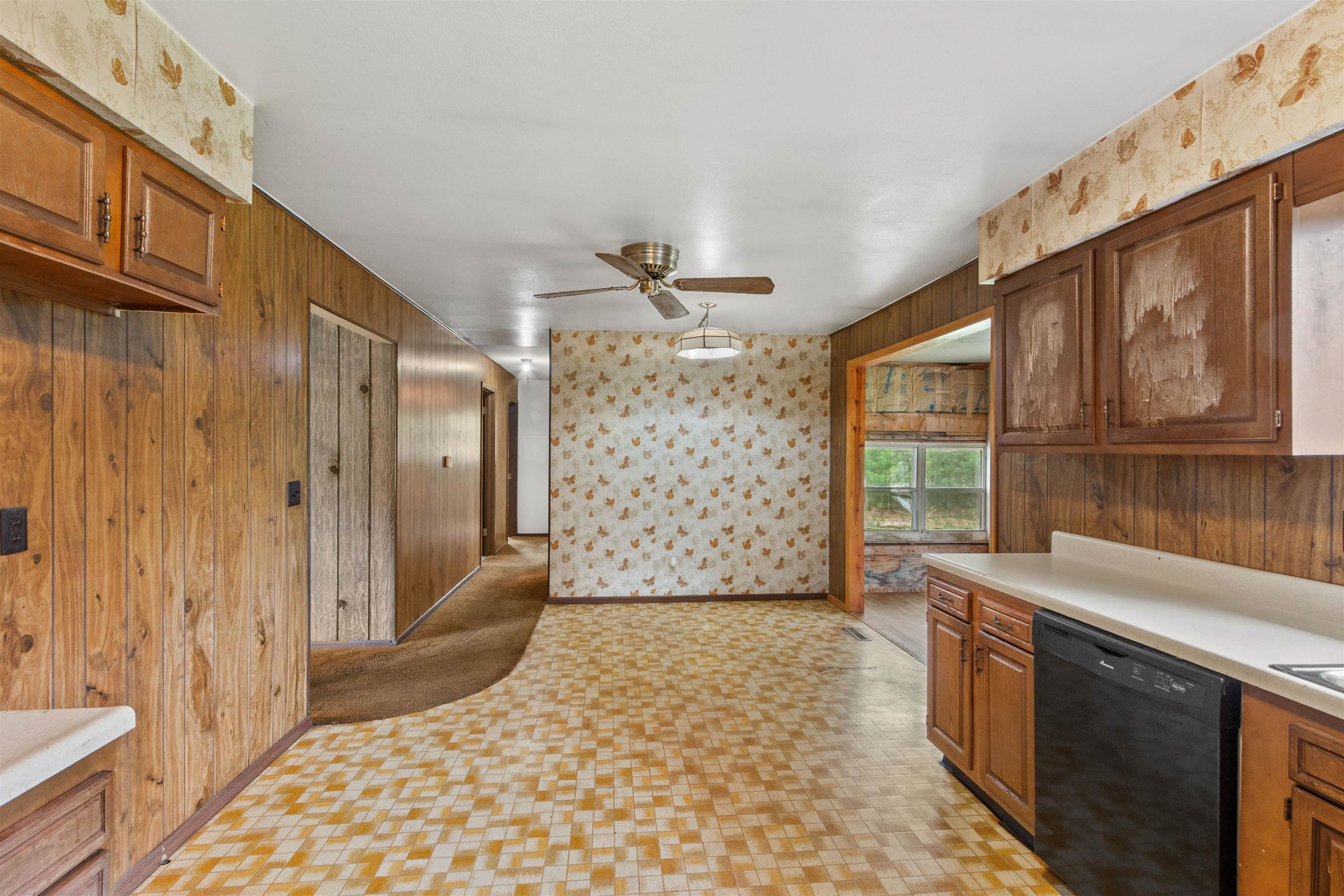 8130 52ND STREET SOUTH, Wisconsin Rapids, Wisconsin 54494, 3 Bedrooms Bedrooms, ,1 BathroomBathrooms,Residential,For Sale,8130 52ND STREET SOUTH,22602389