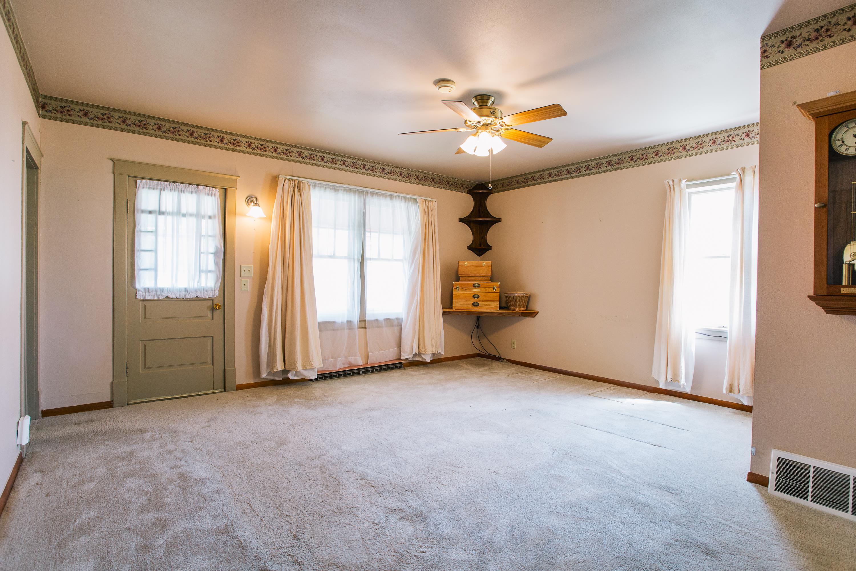 504 W 7TH STREET, Neillsville, Wisconsin 54456, 3 Bedrooms Bedrooms, ,1 BathroomBathrooms,Residential,For Sale,504 W 7TH STREET,22602392