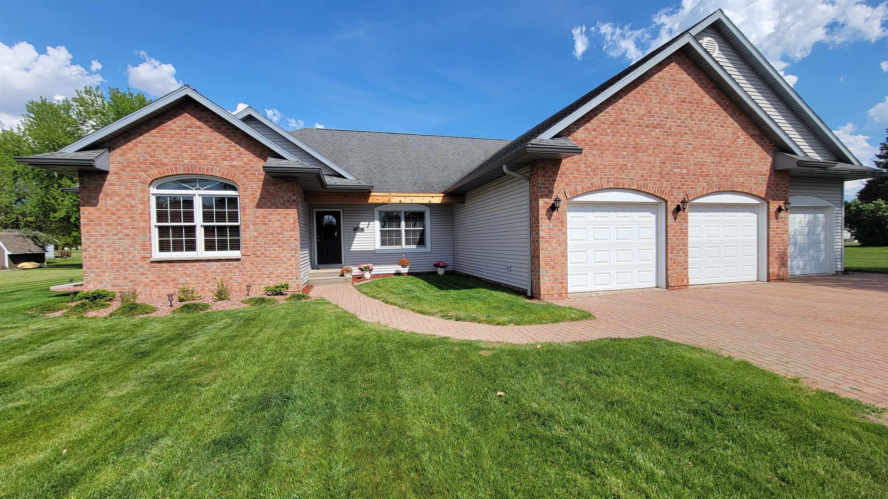 635 LAURISA LANE, Antigo, Wisconsin 54409, 3 Bedrooms Bedrooms, ,2 BathroomsBathrooms,Residential,For Sale,635 LAURISA LANE,22602394