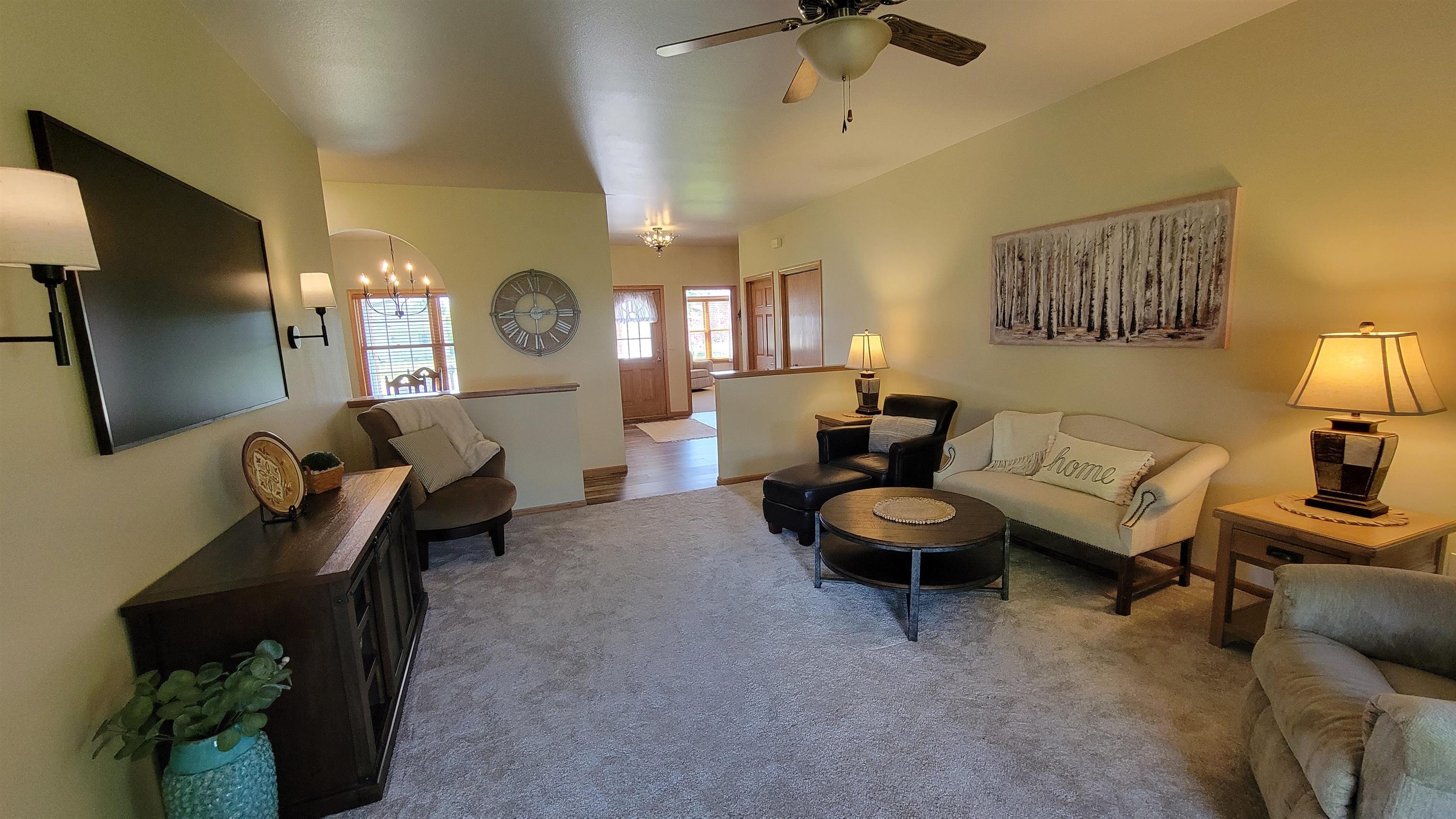635 LAURISA LANE, Antigo, Wisconsin 54409, 3 Bedrooms Bedrooms, ,2 BathroomsBathrooms,Residential,For Sale,635 LAURISA LANE,22602394