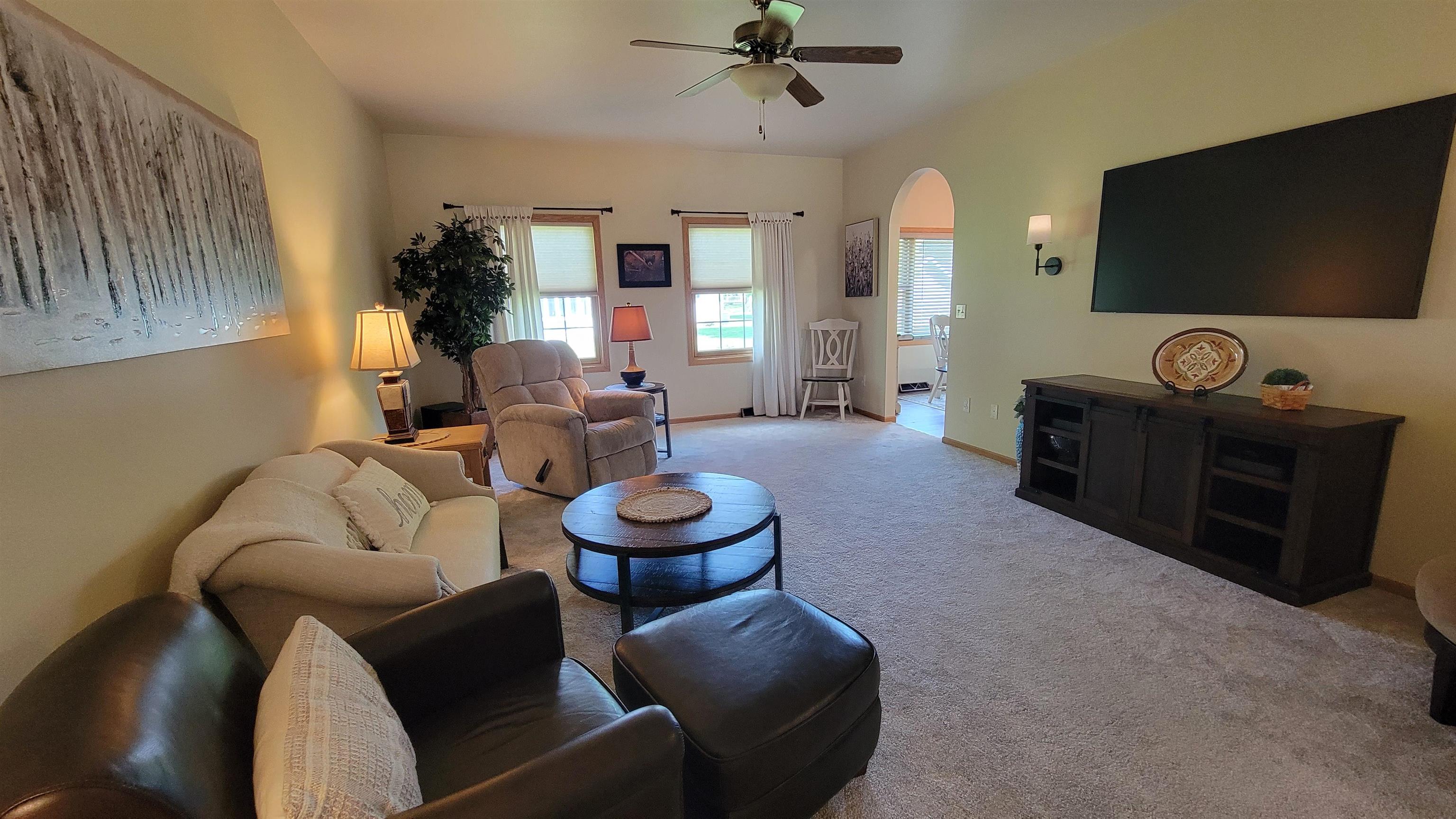 635 LAURISA LANE, Antigo, Wisconsin 54409, 3 Bedrooms Bedrooms, ,2 BathroomsBathrooms,Residential,For Sale,635 LAURISA LANE,22602394