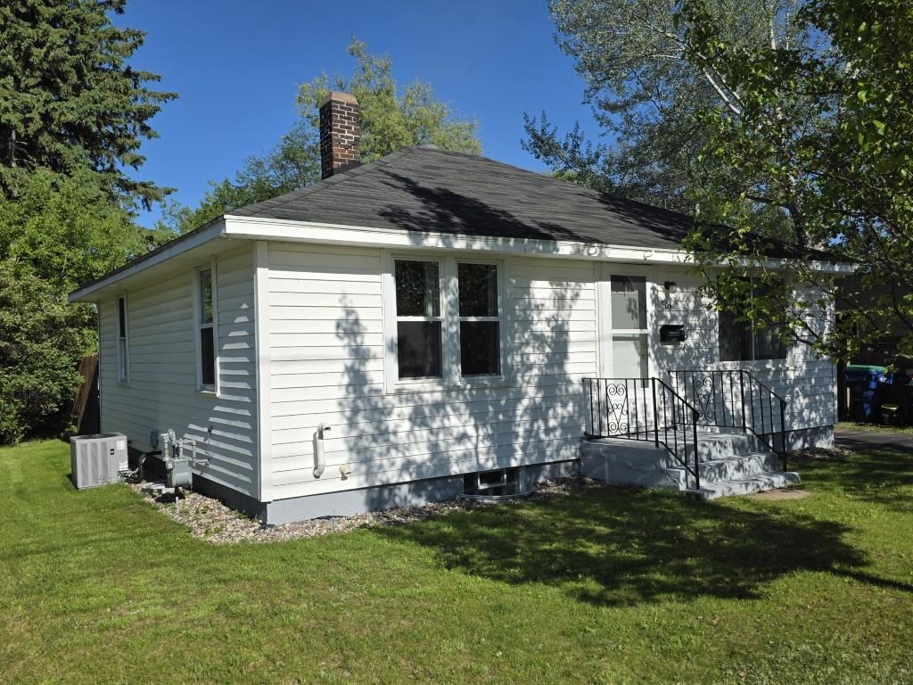 505 MARYLAND AVENUE, Schofield, Wisconsin 54476, 2 Bedrooms Bedrooms, ,1 BathroomBathrooms,Residential,For Sale,505 MARYLAND AVENUE,22602395