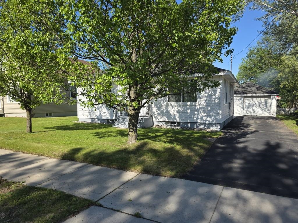 505 MARYLAND AVENUE, Schofield, Wisconsin 54476, 2 Bedrooms Bedrooms, ,1 BathroomBathrooms,Residential,For Sale,505 MARYLAND AVENUE,22602395