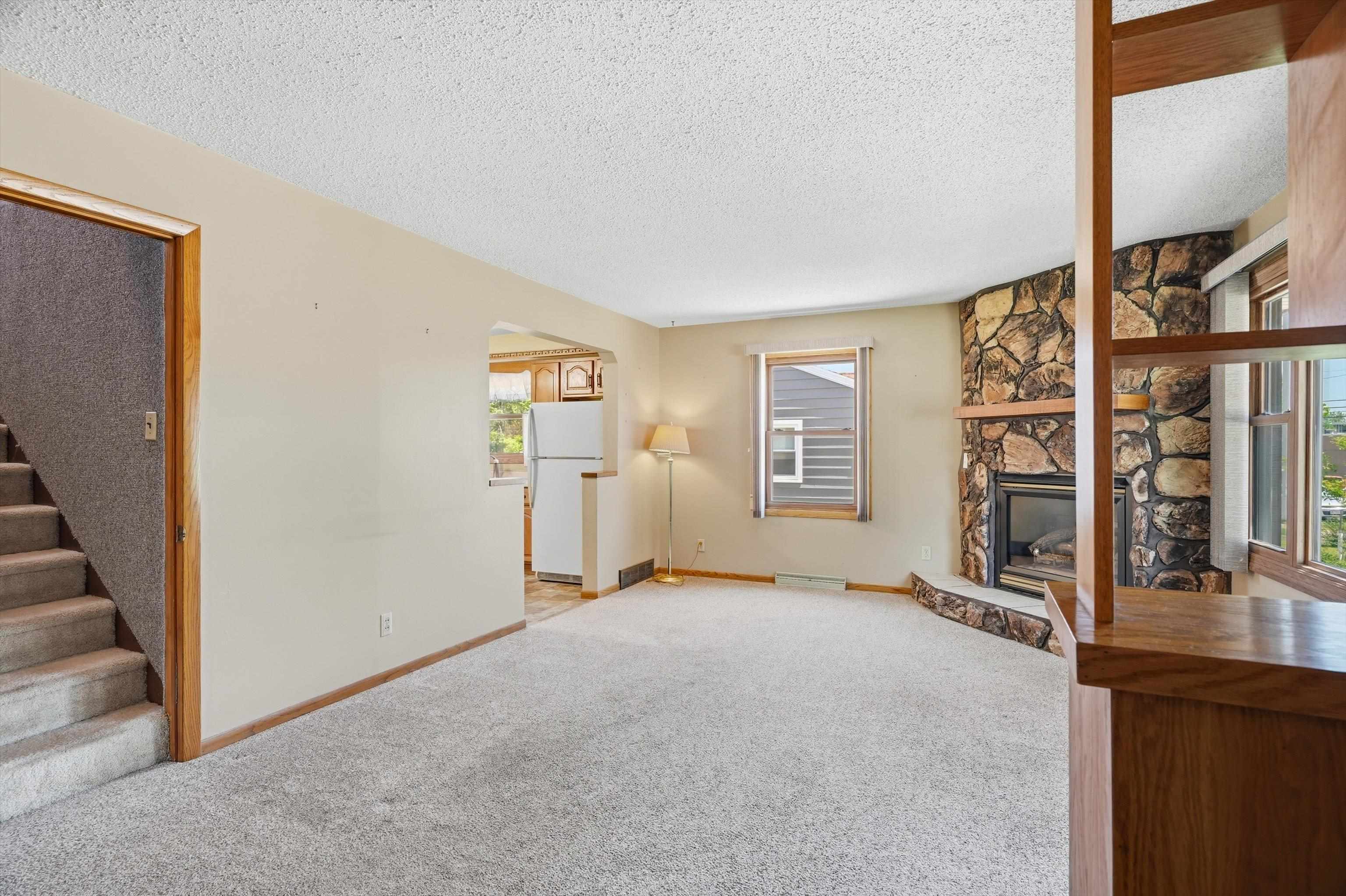 311 W IVES STREET, Marshfield, Wisconsin 54449, 4 Bedrooms Bedrooms, ,1 BathroomBathrooms,Residential,For Sale,311 W IVES STREET,22602396